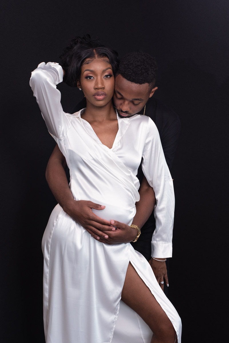 Columbia-SC-Photographer-couples-maternity-white.JPG