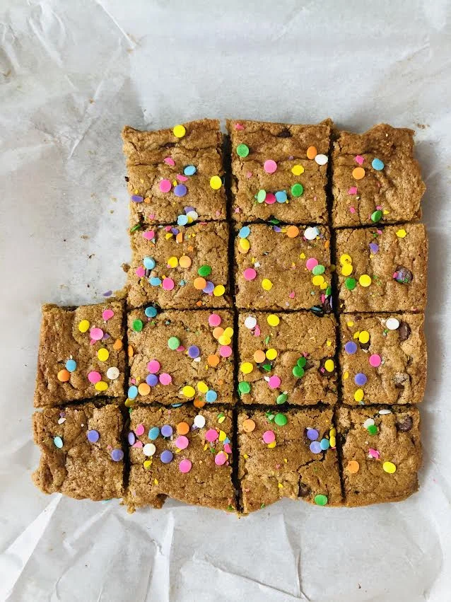 confetti blondies 