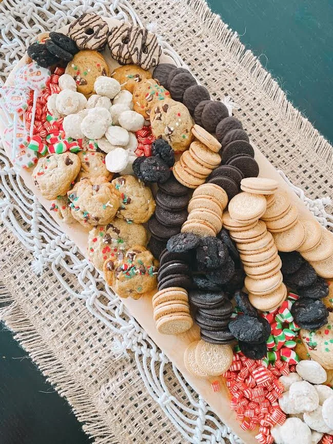 holiday cookie board 