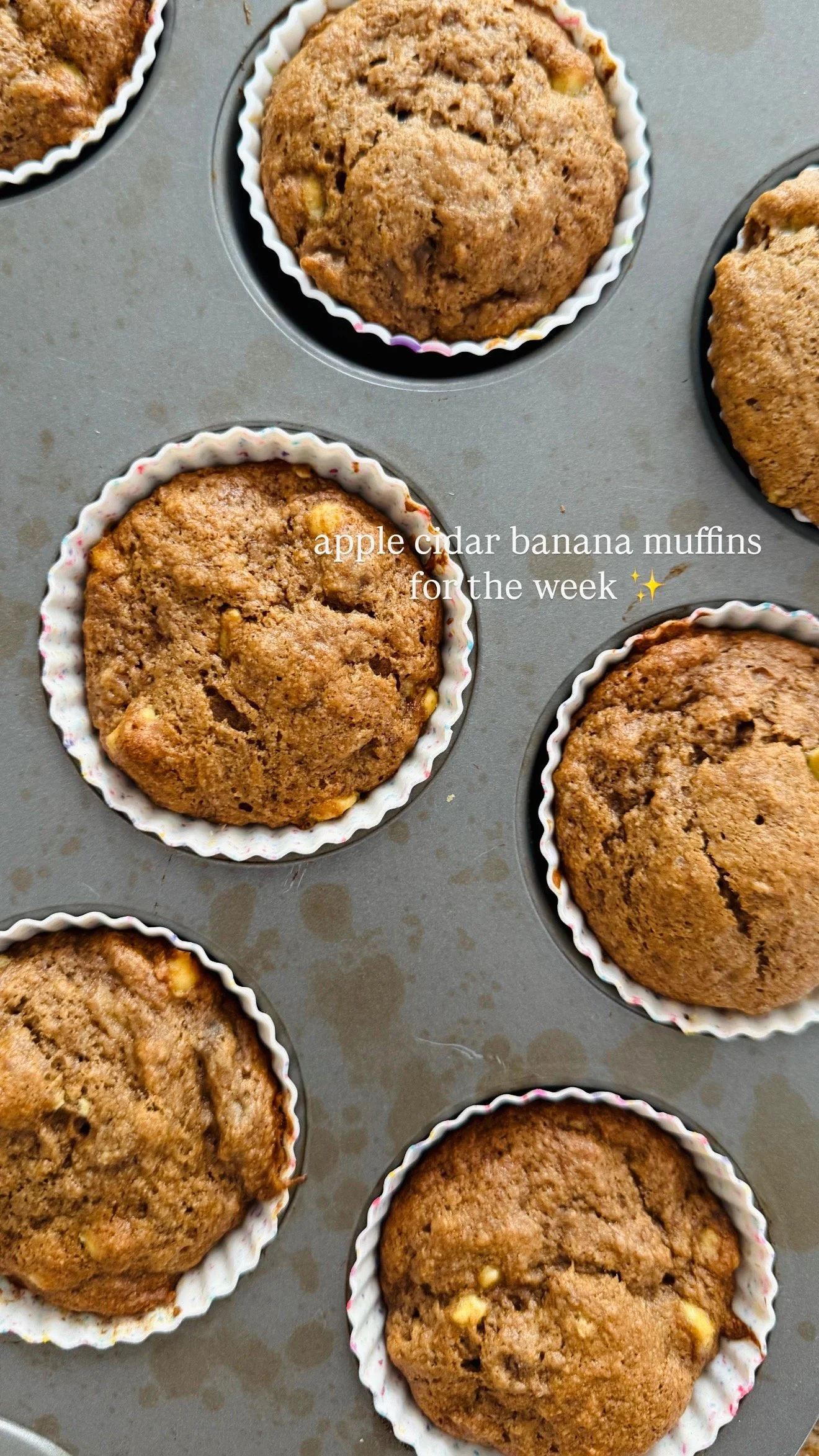 banana apple cider muffins