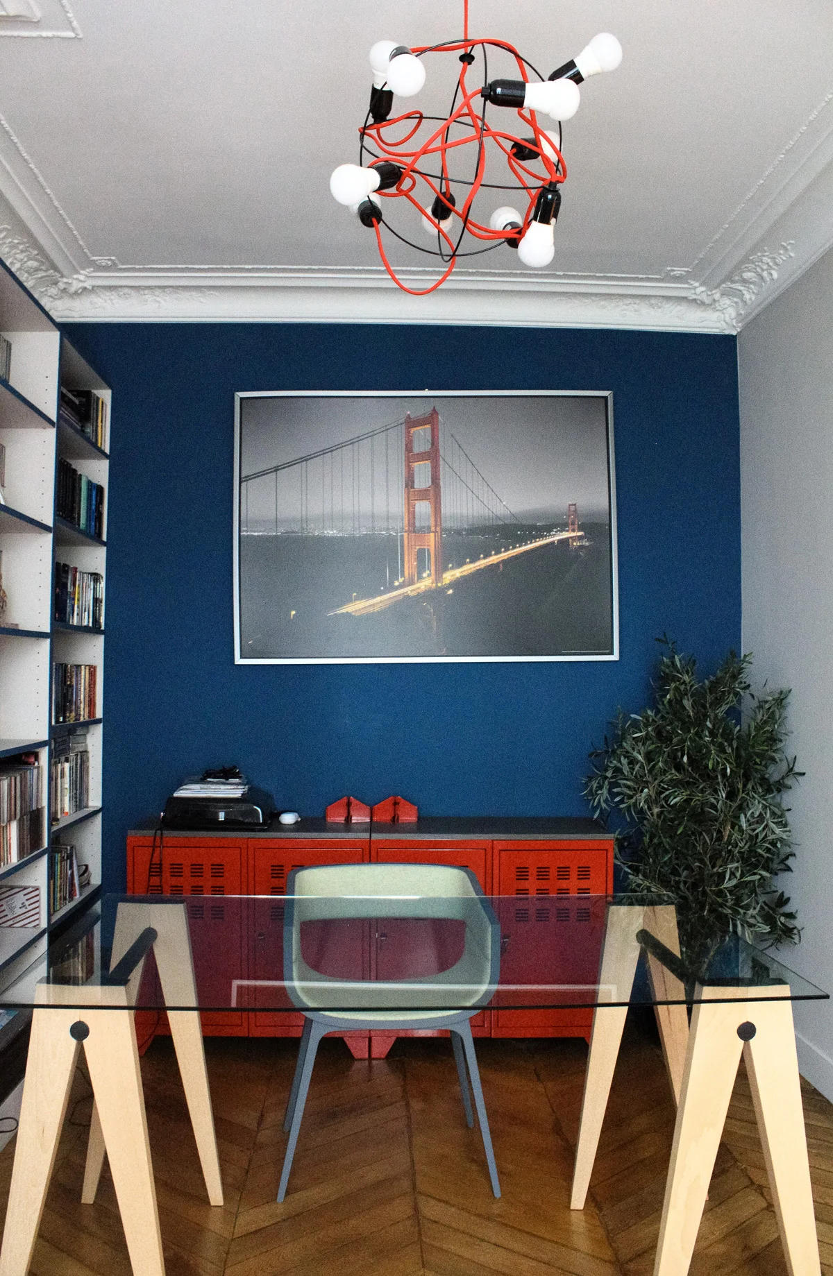 Bureau-1.jpg