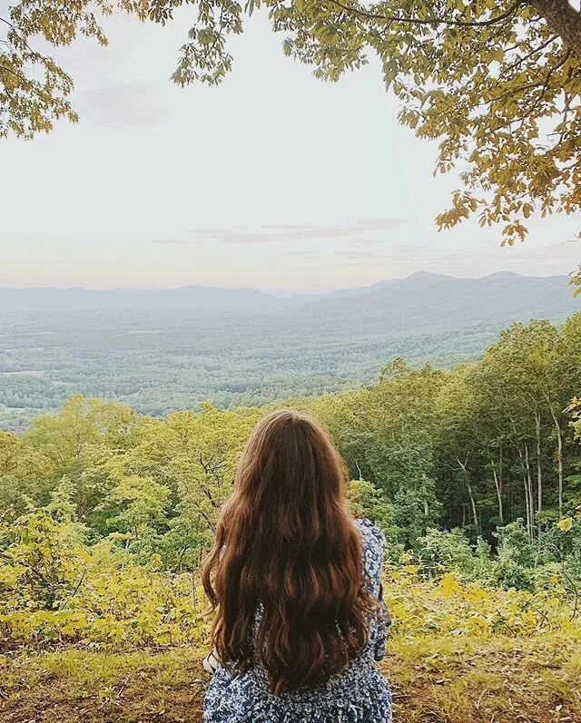Traveled along the Blue Ridge Parkway last night on one of the most peaceful drives.
#blueridgeparkway #sunsetdrive #virginia #nationalparkway #visitvirginia