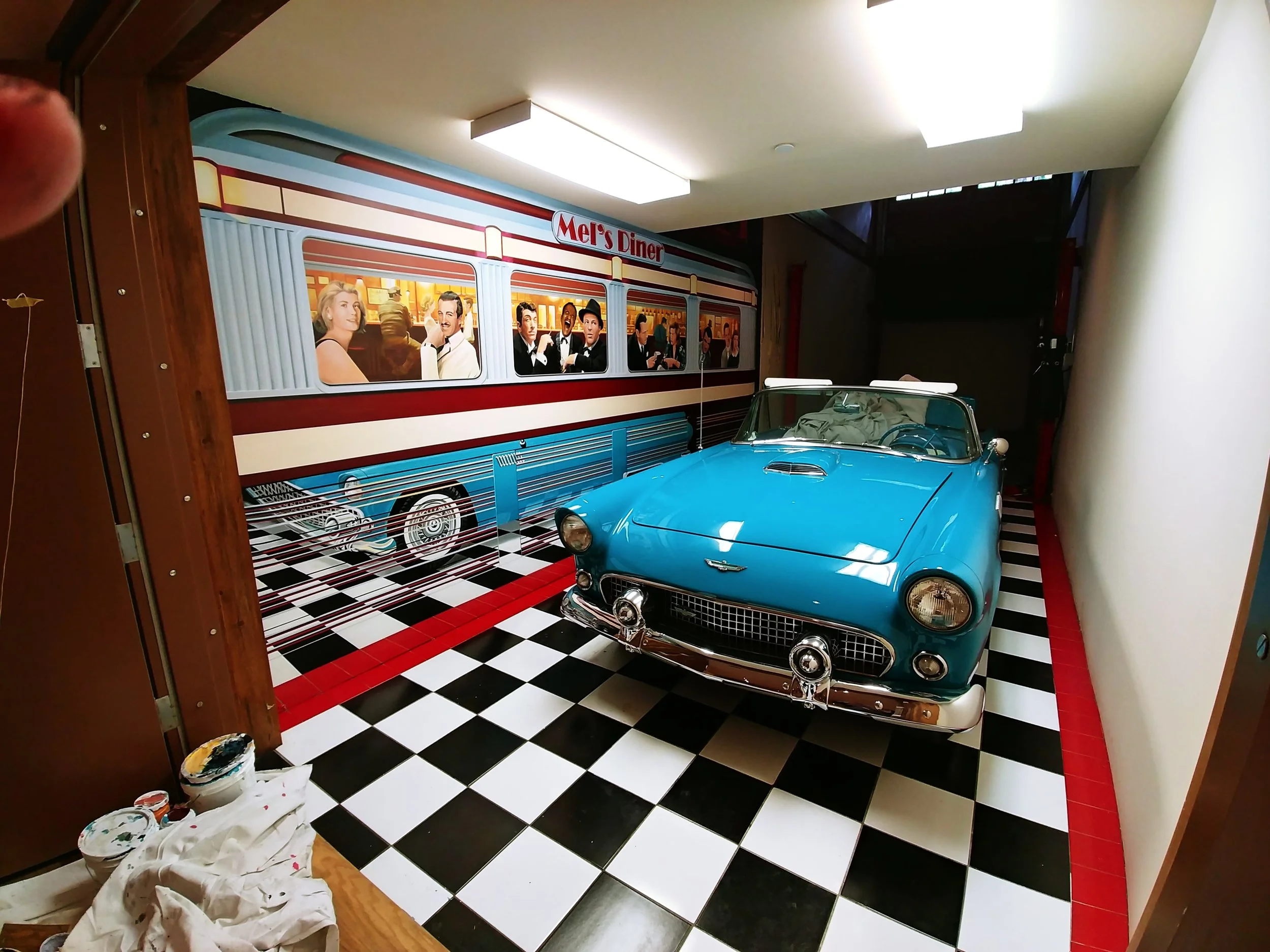 Trompe L'oeil Diner