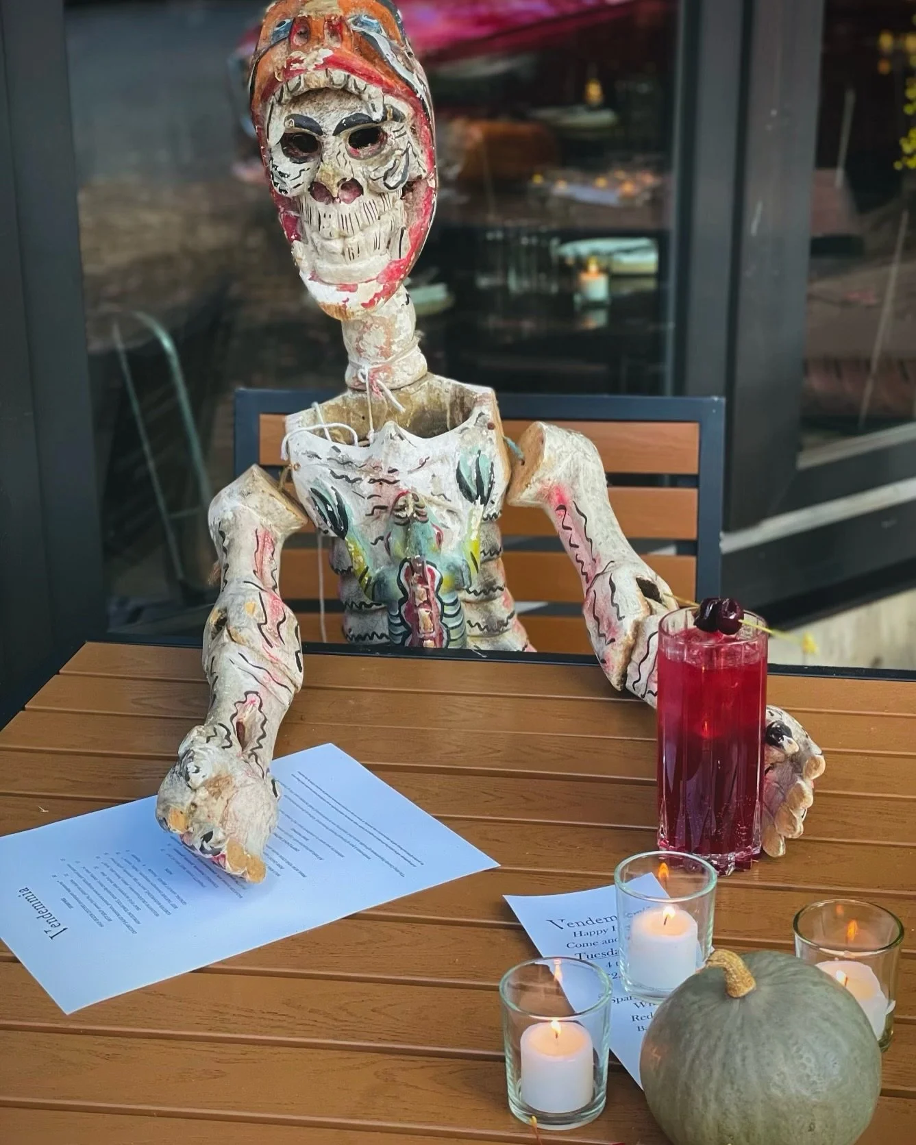 We&rsquo;re ready for a spooktacular Halloween tomorrow 🎃👻 Bring your little ghouls and goblins tomorrow to trick-or-treat in the neighborhood and to say hi to our good old friend Mr. Rig Atoni - he loves company at dinner! He&rsquo;s been a spooky