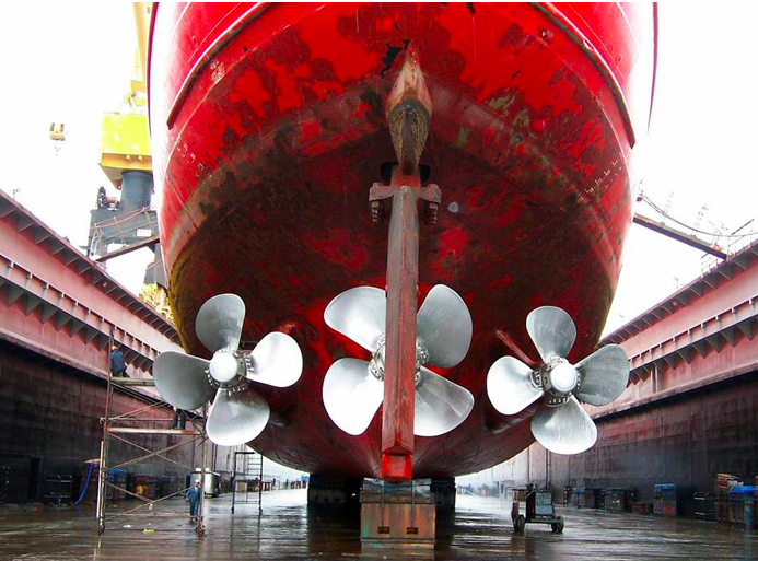 The Louis in drydock (photo Gary Morgan)