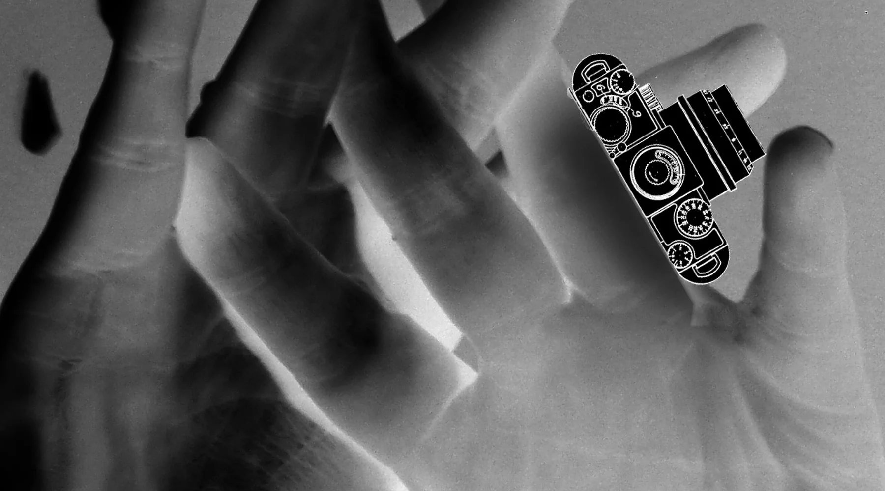 From the series ‘Seeing Technologies’ | C-41 print // © Sylvia Grace Borda