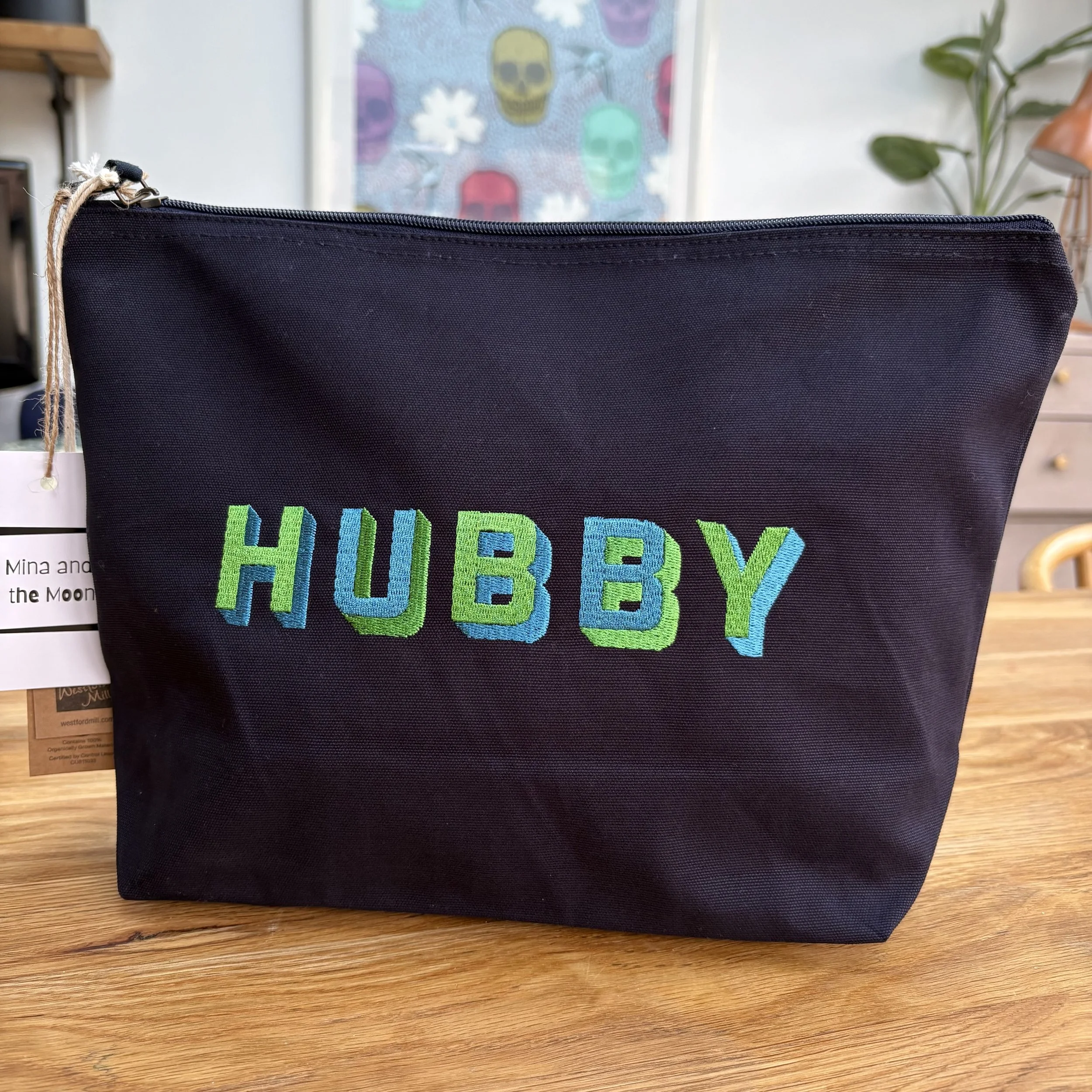‘HUBBY’ Zip Up Pouch