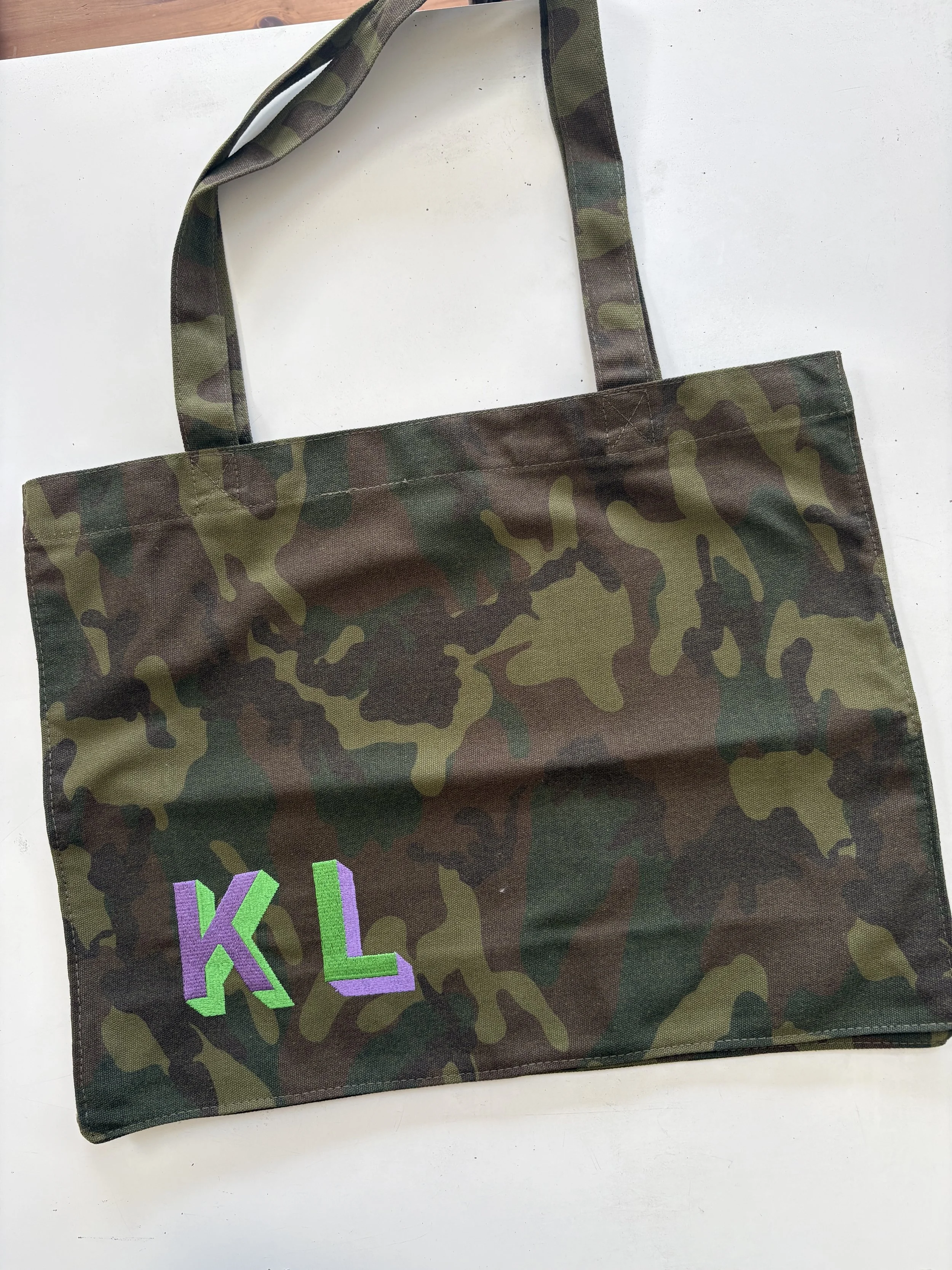 Sample - camo jumbo bag- KL