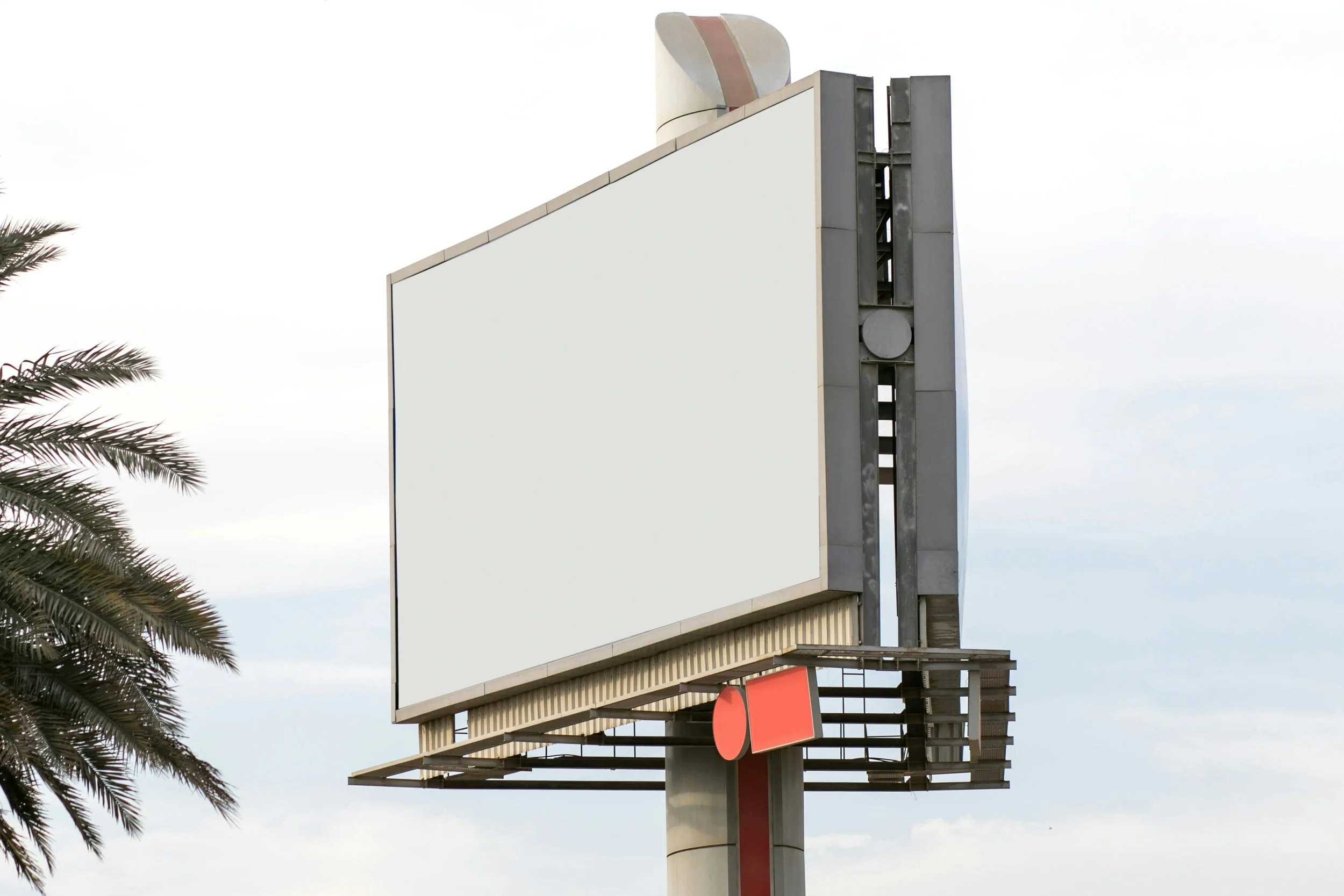 Marketing for Everyone: How to Test Different Hooks with the Same Message?