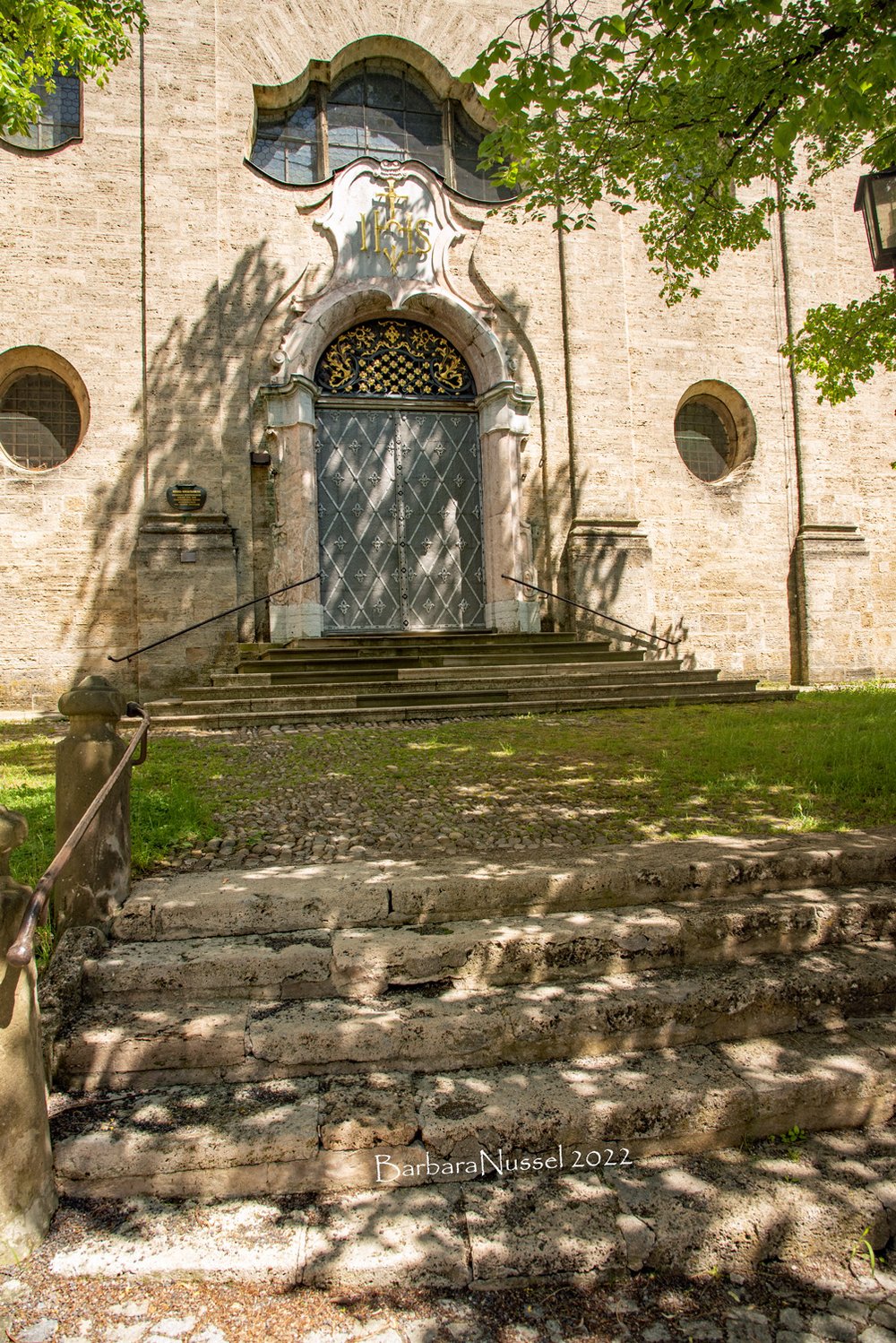 Entrance to Heilig-Kreuz-Kirche