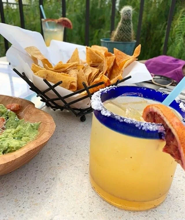 Happy Margarita Monday!🍹 We love our locals - if you have an ID with 92109 or 92037 (PB or La Jolla) you can enjoy 20% off food and beverage every Monday with groups up to 10 people from 6pm-close. See you tonight! .
.
.
#pueblo_pb #pueblo #pueblopb