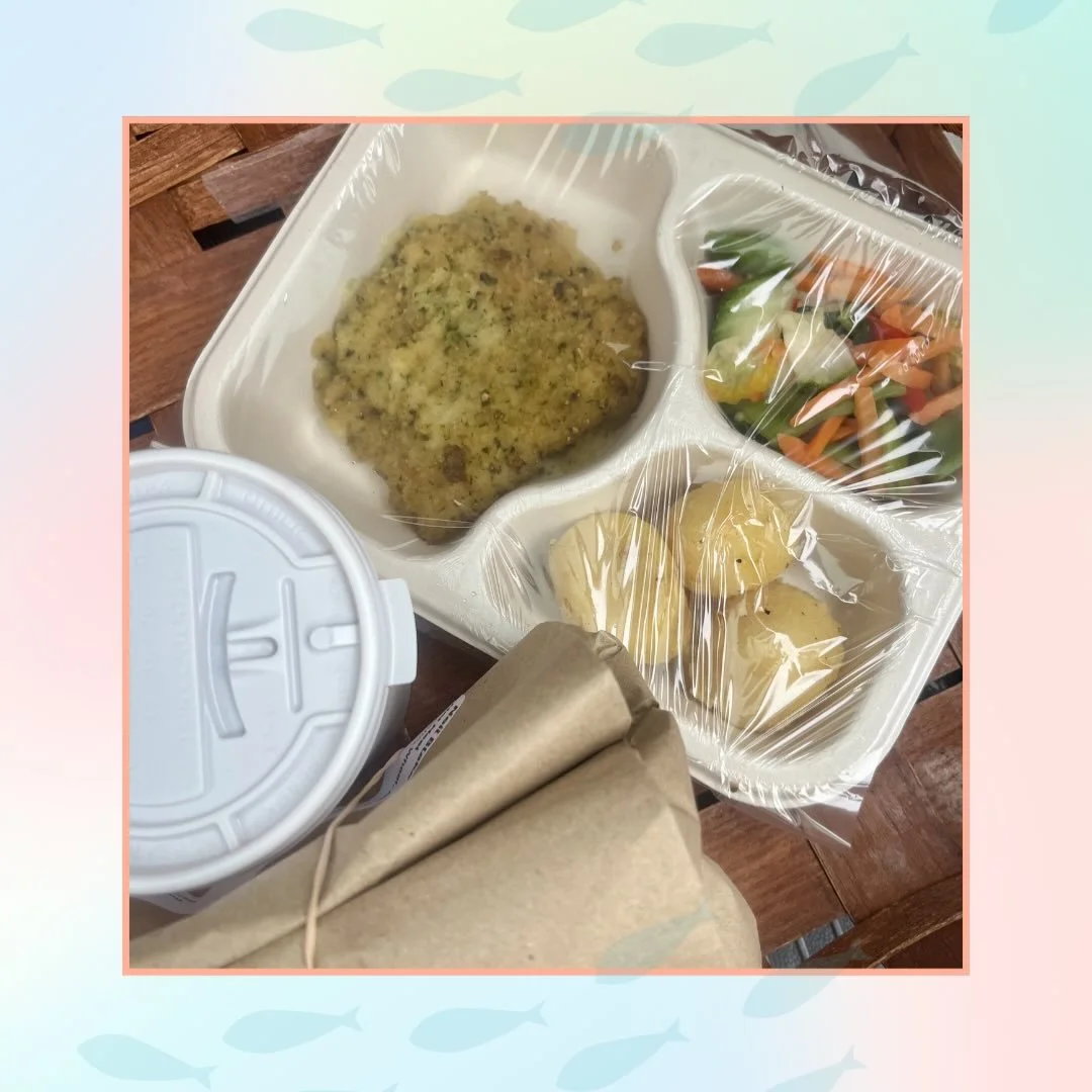 Our clients who abstain from eating meat on Fridays during Lent receive homemade fish dinners! Today&rsquo;s menu included garlic herb baked cod with mixed vegetables and potatoes. 

@westfieldynj @clarktownshipnj @downtowncranford @fanwoodborough @g