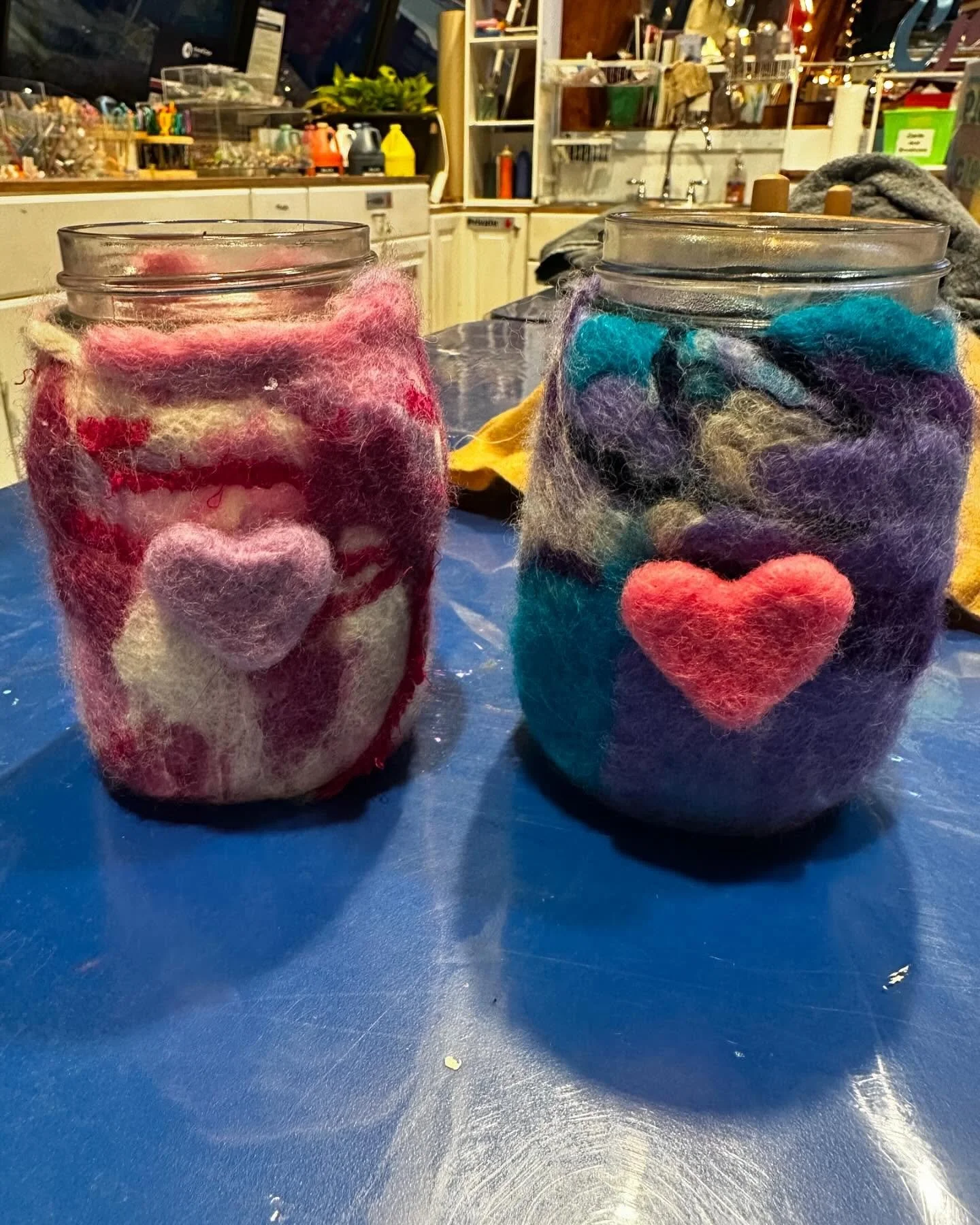 Wet felted jars! Such a fun class ❤️❤️❤️