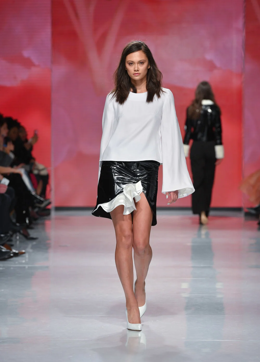 bbae0-hilary-macmillan-toronto-fashion-week-february-2018-yorkville-village-6.jpg