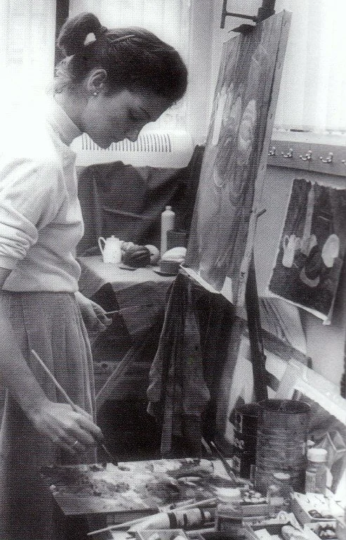 Sarah in a painting class at Smith College, Massachusetts, where she attained her BA in English Literature; 1979