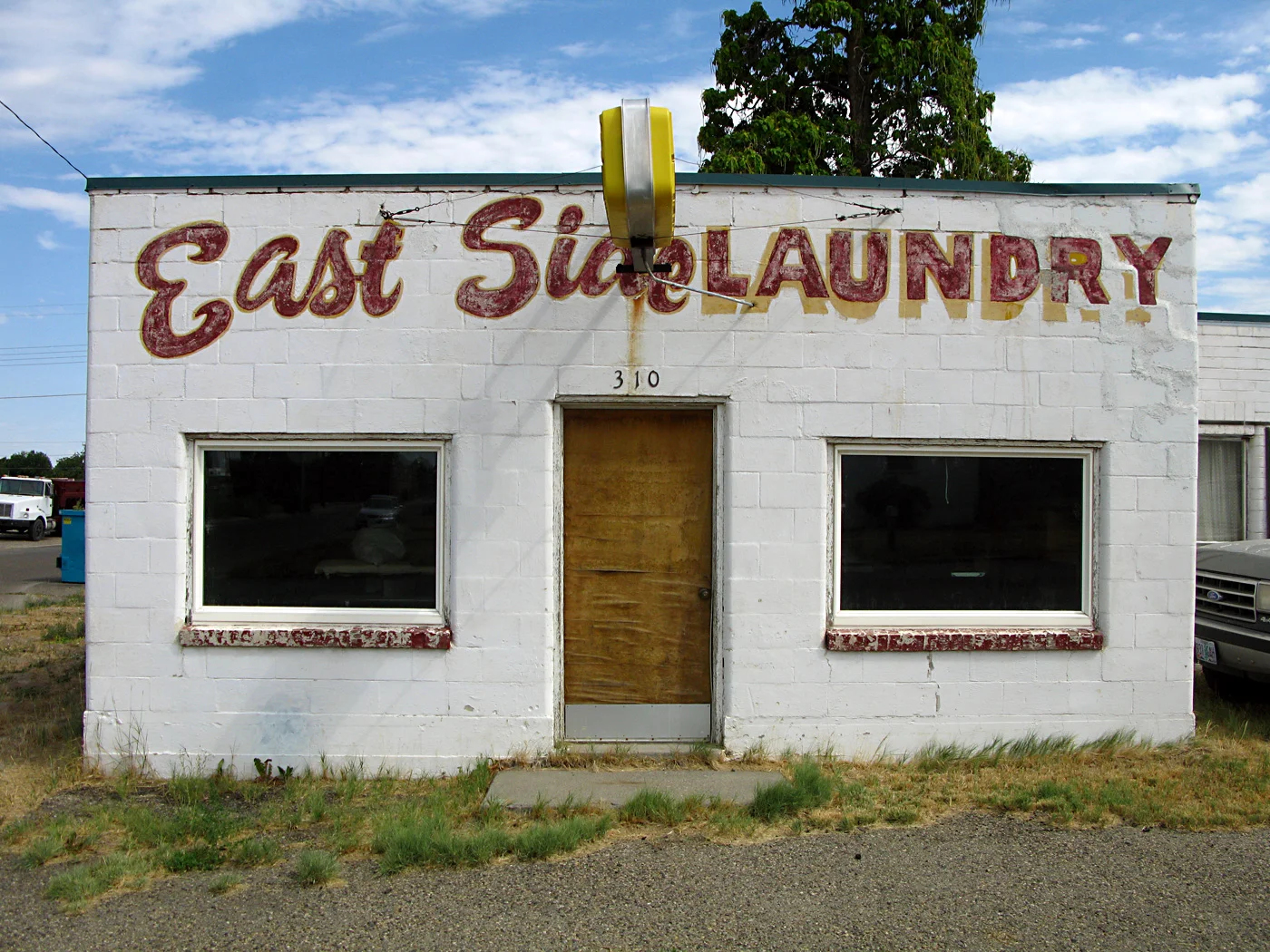 EastSideLaundry.jpg