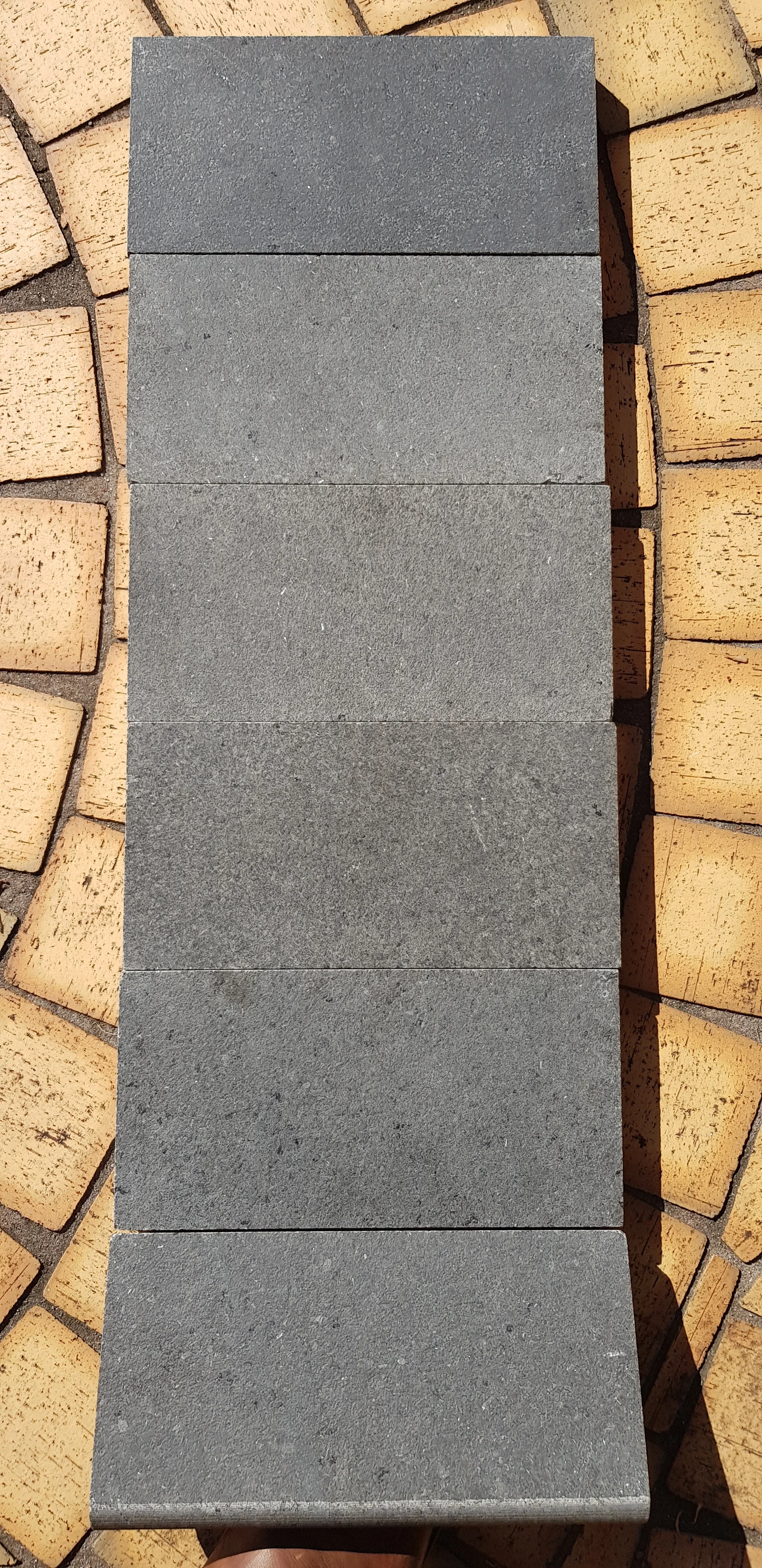 GREY GRANITE PAVERS 300x150x30 