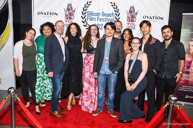 Had a hoot and a half with these beautiful people celebrating the @dinner.film premiere @silicon_beach_film_festival