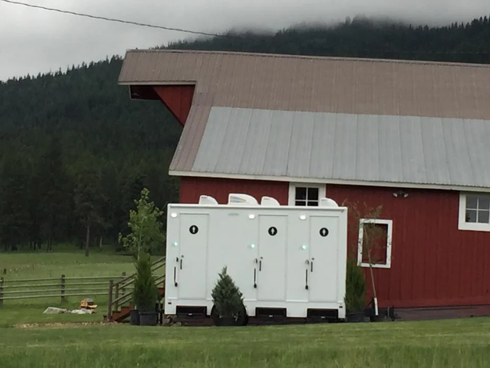 Restroom Trailer.jpg