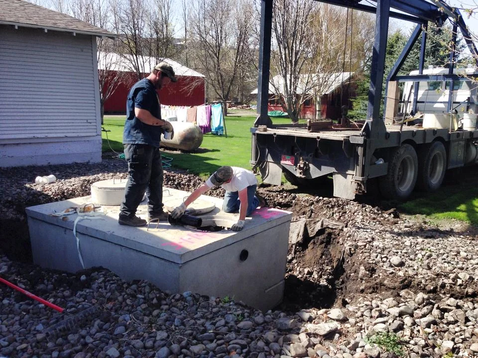 installing tanks.jpg