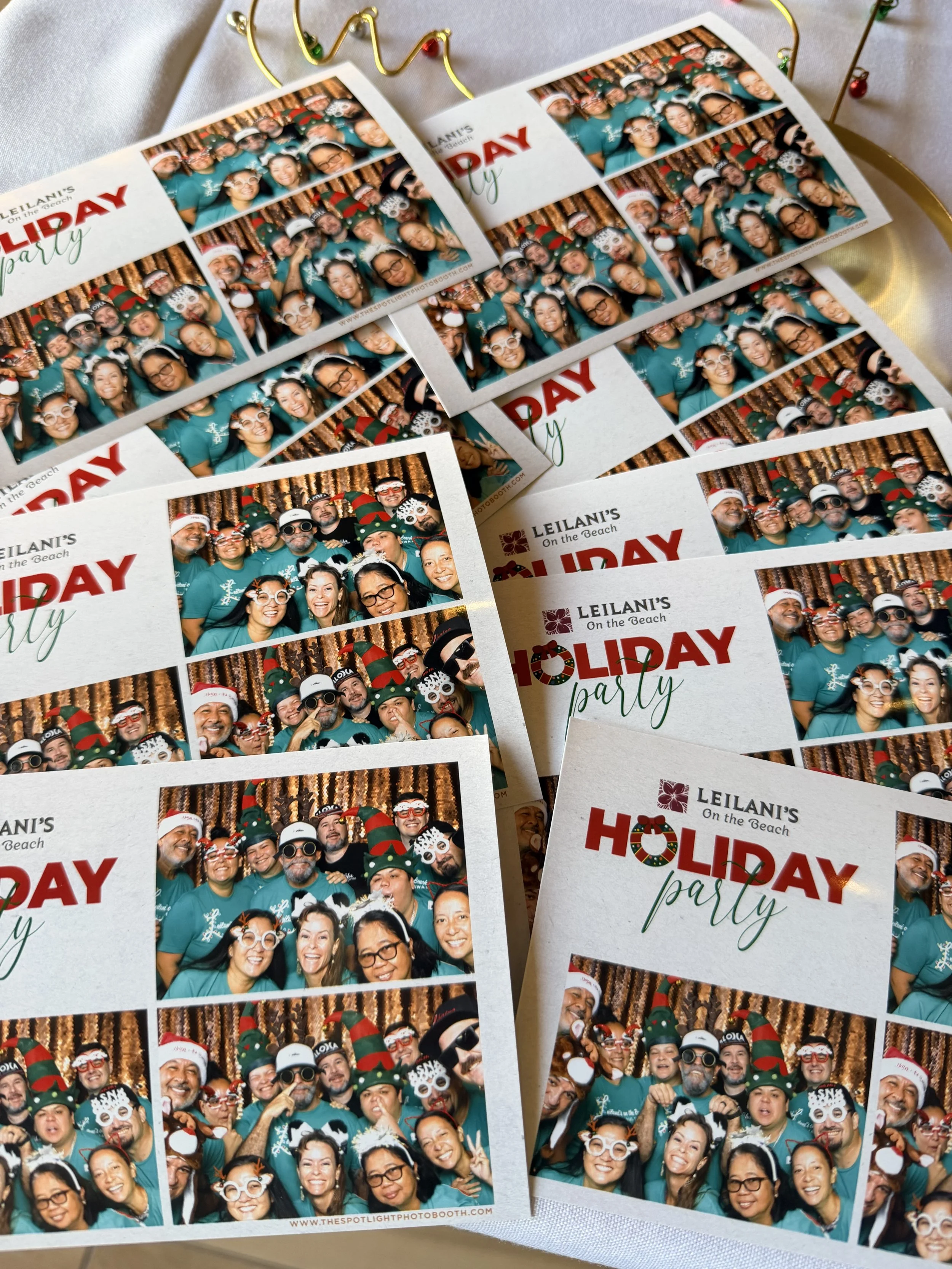 Mauiphotobooth_prints.jpg