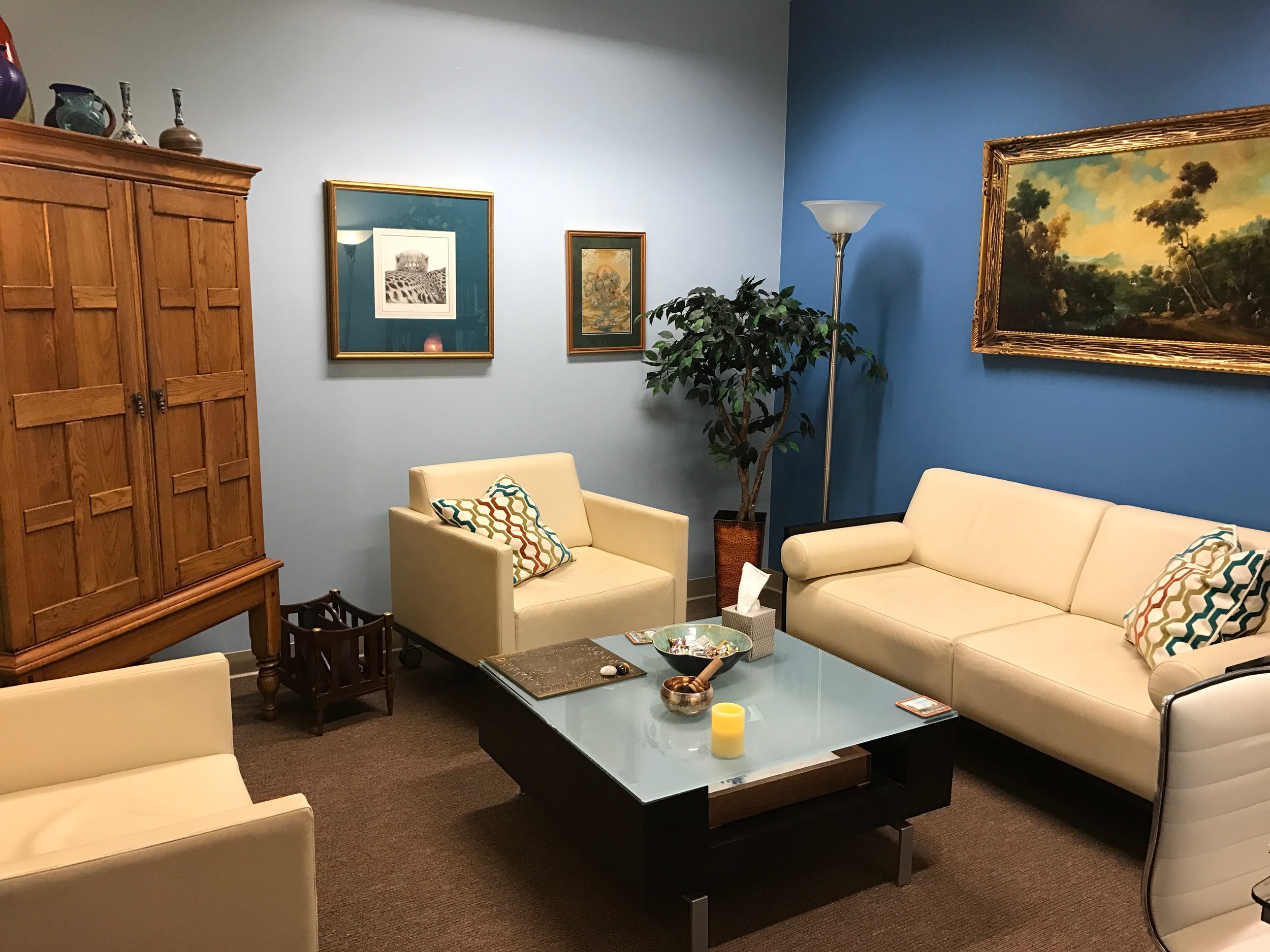 Dr. Ceres Artico's Office