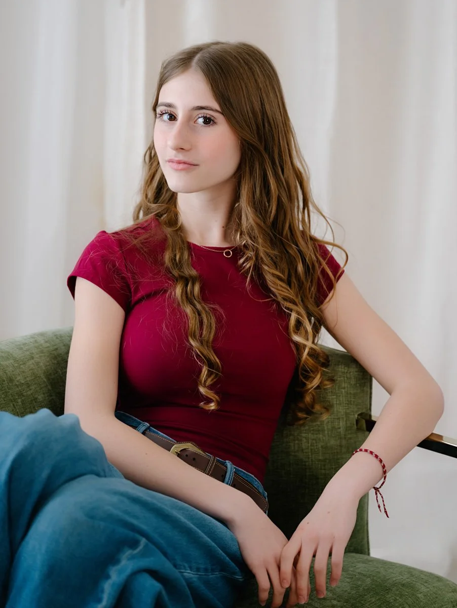 agence-artistique-G2-diaporama-Adèle-Robert-01.jpg