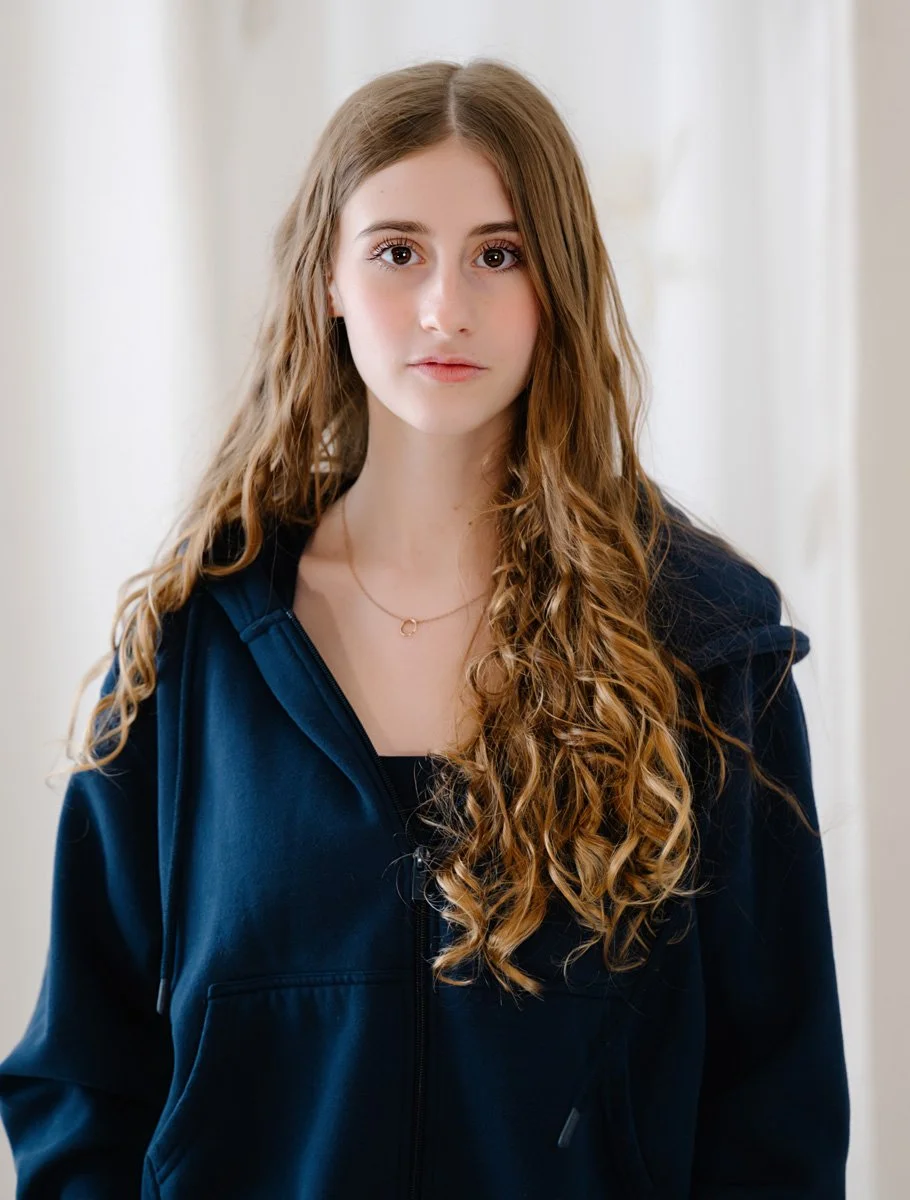 agence-artistique-G2-diaporama-Adèle-Robert-03.jpg