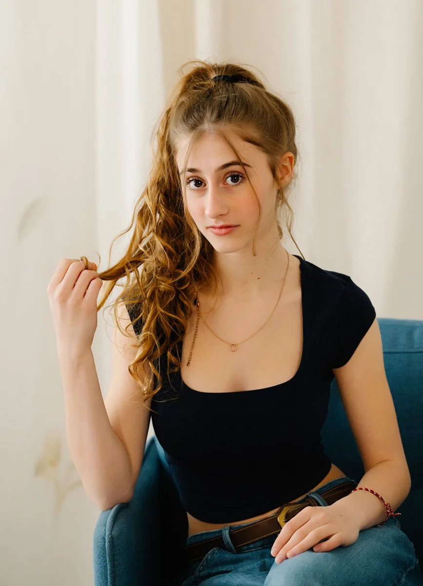 agence-artistique-G2-diaporama-Adèle-Robert-08.jpg