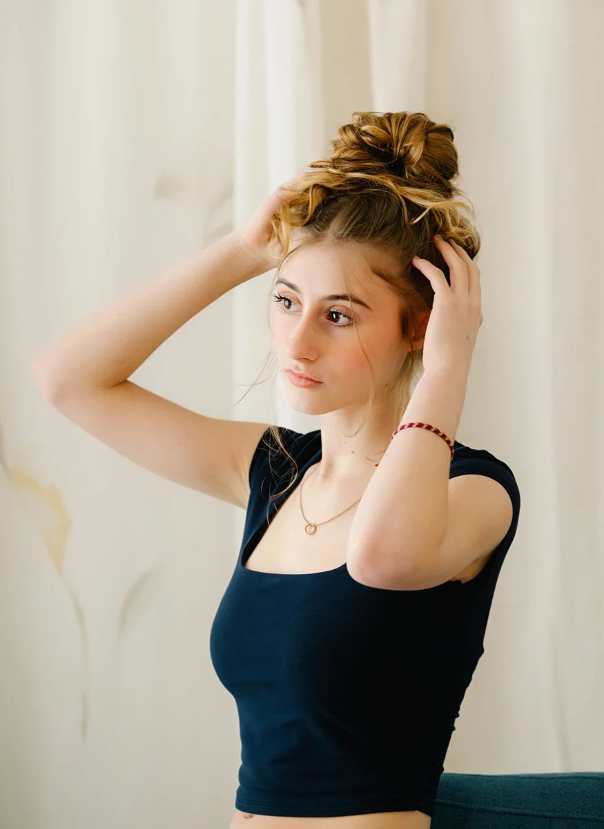 agence-artistique-G2-diaporama-Adèle-Robert-10.jpg