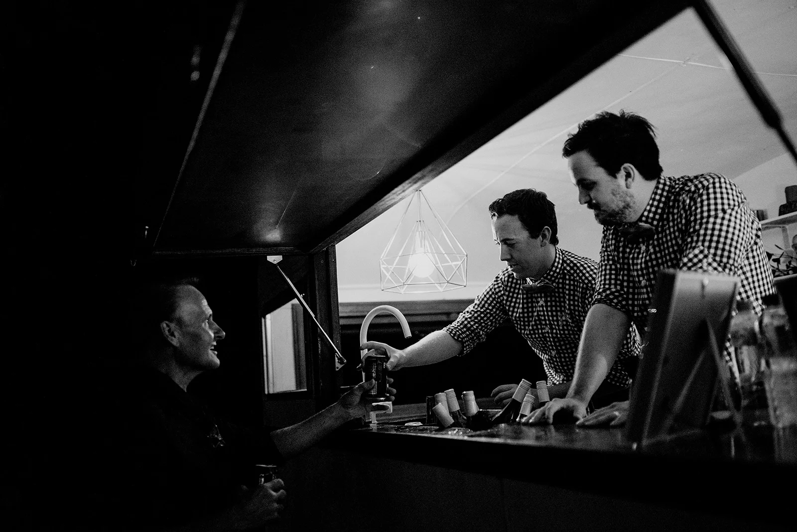 bartender-wedding-sunshine-coast-caravan.jpg