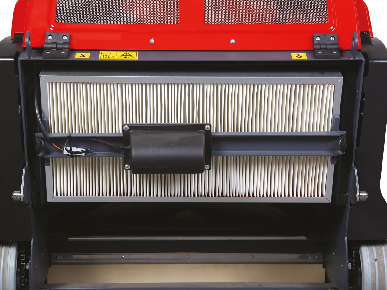 SPAZZATRICE_UOMO__A_BORDO_CON_MOTORE_A_SCOPPIO_RIDE-ON_PETROL_ENGINE_MOTORISED_VACUUM_SWEEPERS_7.jpg