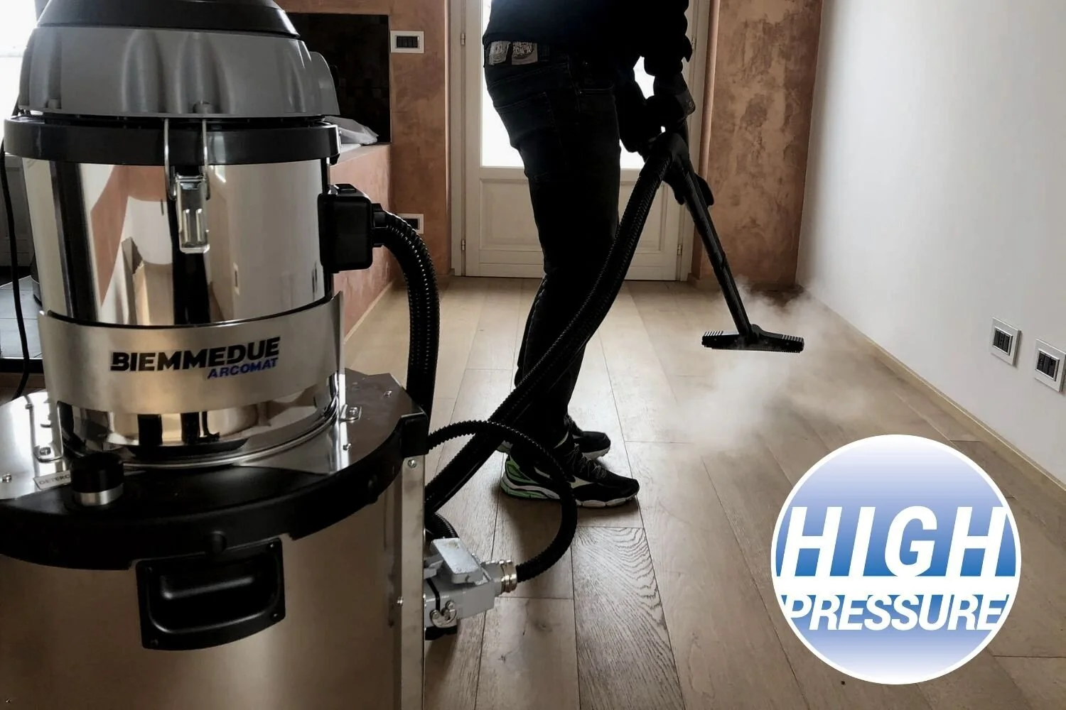  THE POWER OF STEAM CLEANING