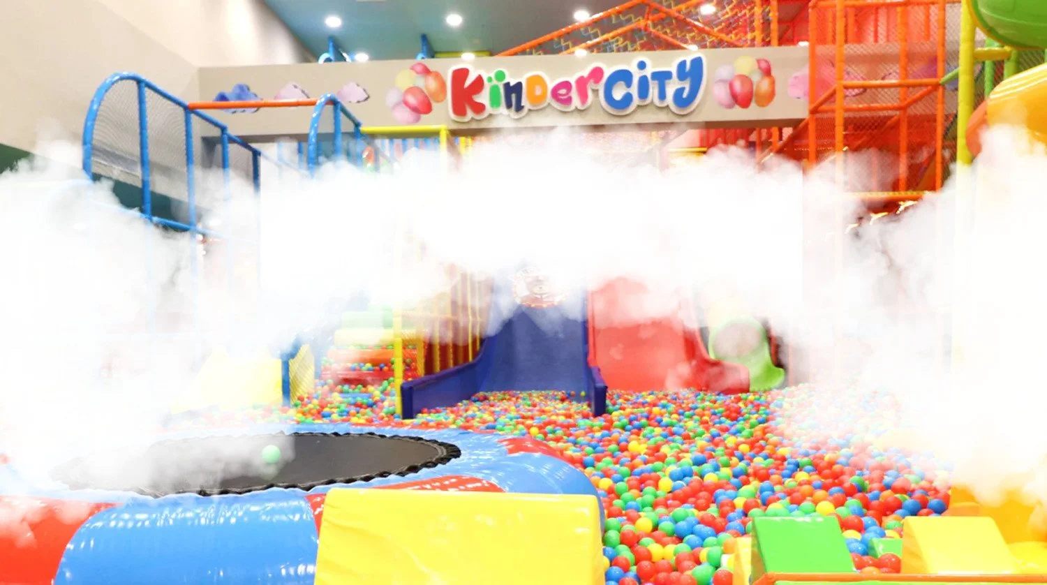 PULIZIA A VAPORE PER LE AREE GIOCO DEI BAMBINI