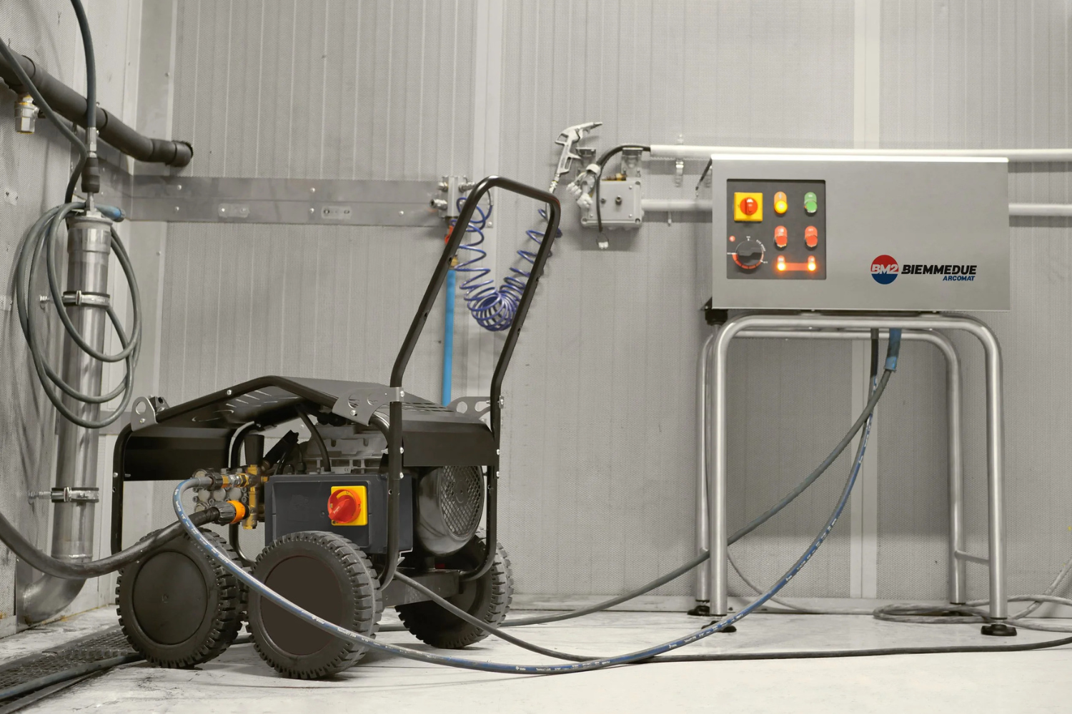 Industrial hot water electric generator