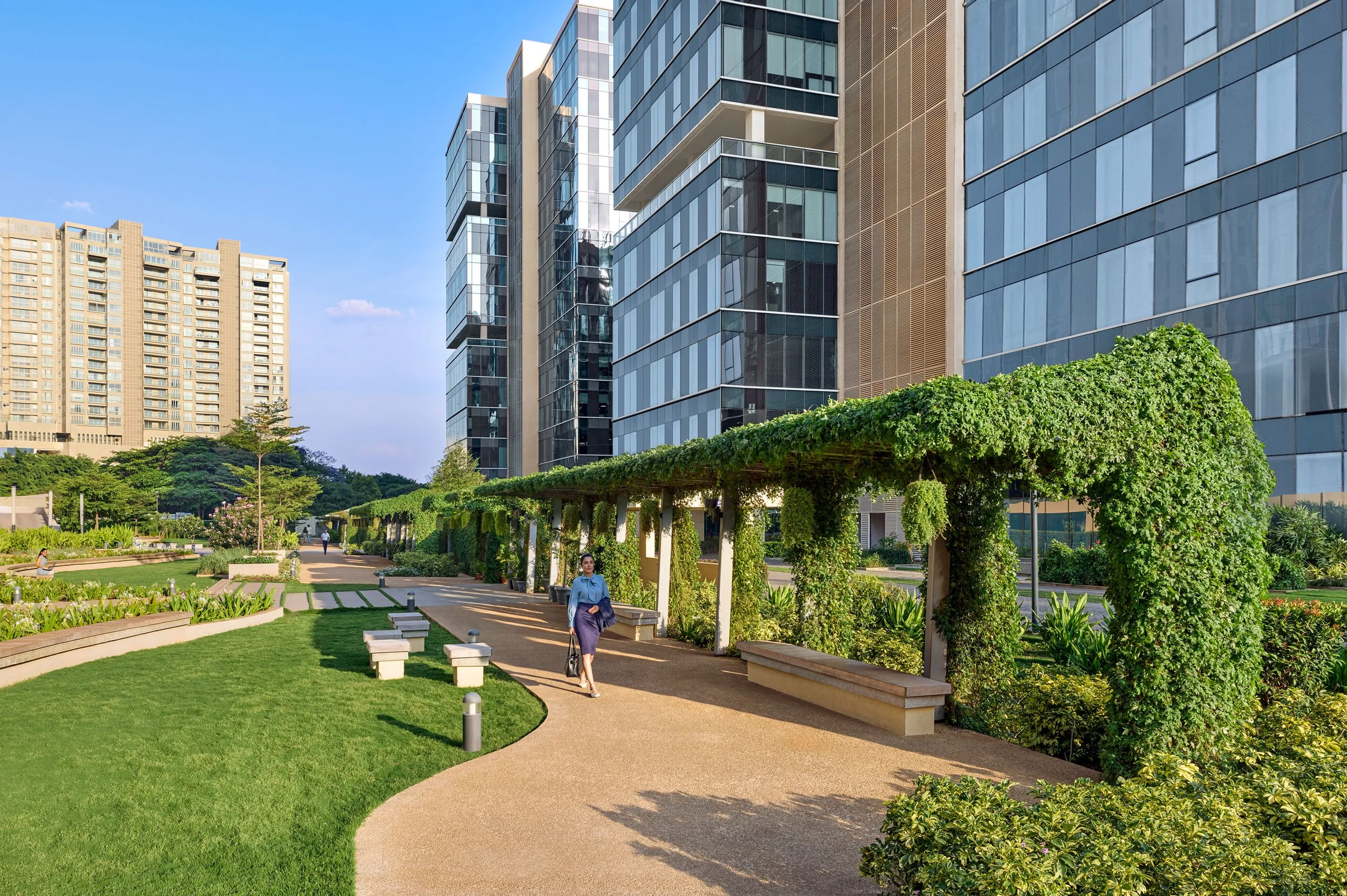 Shot-no_08_Walk-area.jpg