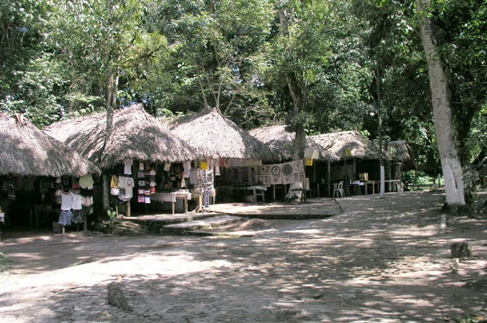 Hammocks_and_Ruins_Town_Villages_Chiapas_Lakes_Rivers_Jungles_Highlands_Agua_Azul_Waterfalls29.jpg
