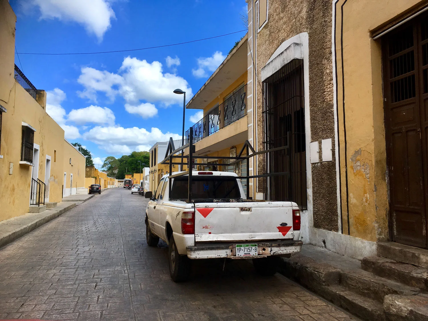 Hammocks_and_Ruins_Blog_Riviera_Maya_Mexico_Travel_Discover_Yucatan_What_to_do_Merida_Izamal_Town_31.jpg