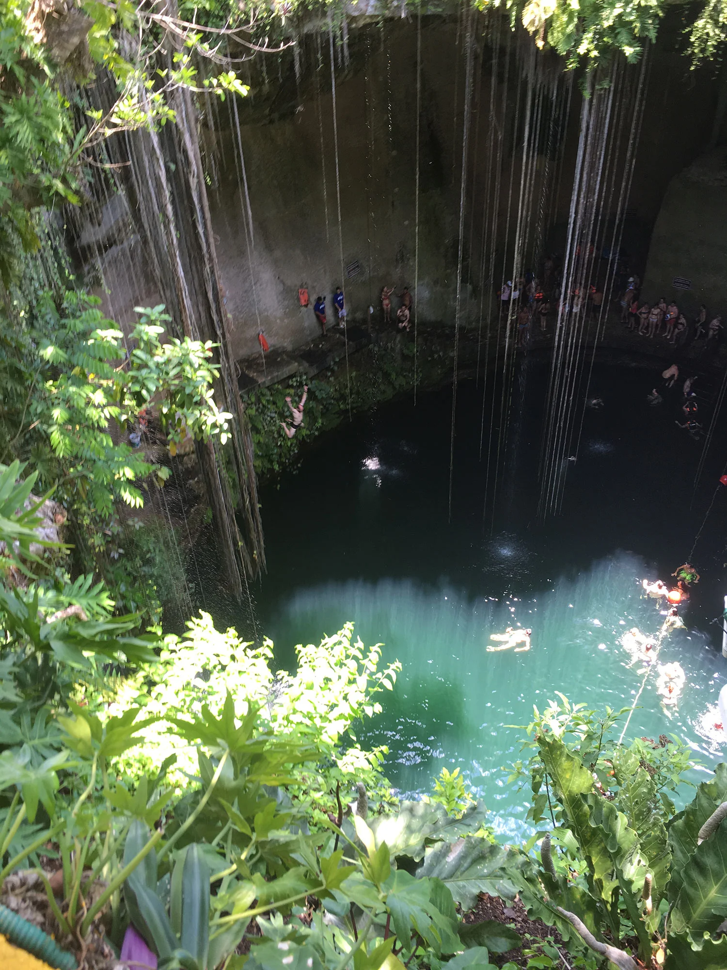 Hammocks_and_Ruins_What_to_Do_Mexico_Mayan_pyramid_cenote_Ik_Kil_20.jpg