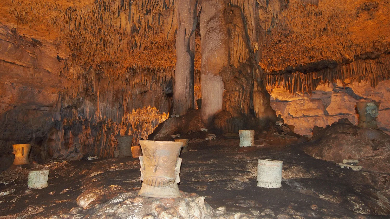 Hammocks_and_Ruins_What_to_Do_Mexico_Mayan_pyramid_cenote_hacienda_Yucatan_cave_Balamkanche_48.jpg
