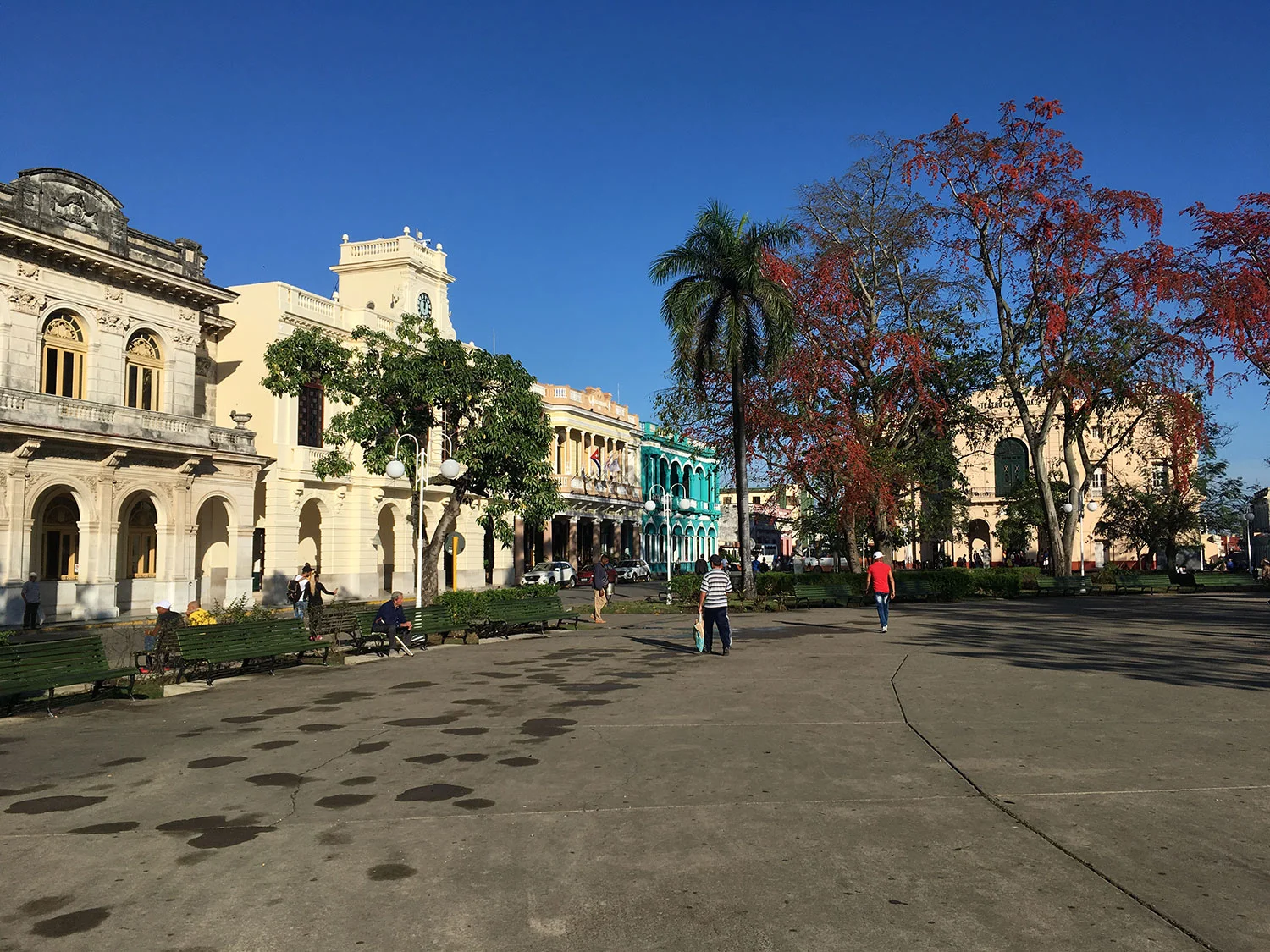 Hammocks_and_Ruins_What_to_Do_Cuba_Havana_island_colonial_town_Santa_Clara_26.jpg