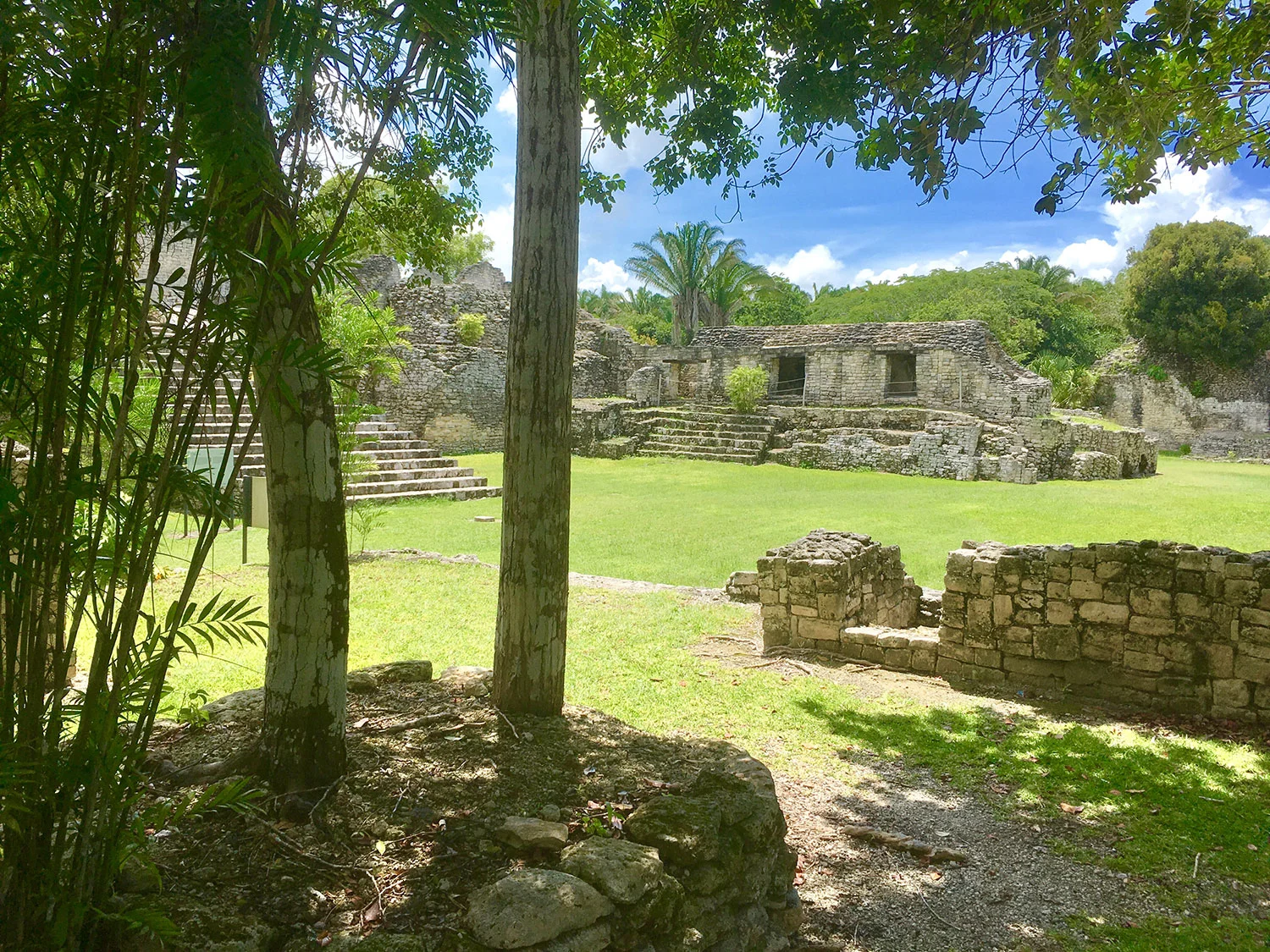 Hammocks_and_Ruins_What_to_Do_Yucatan_Mexico_pyramid_Maya_Kohunlich_42.jpg