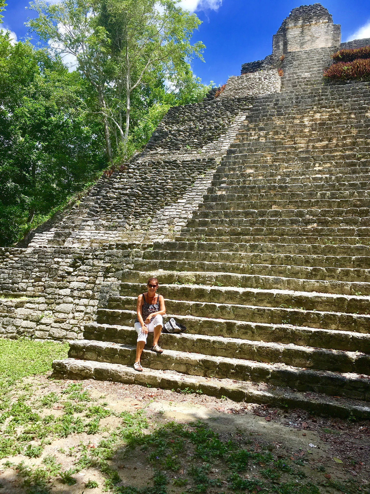 Hammocks_and_Ruins_What_to_Do_Yucatan_Mexico_pyramid_Kinichna_16.jpg