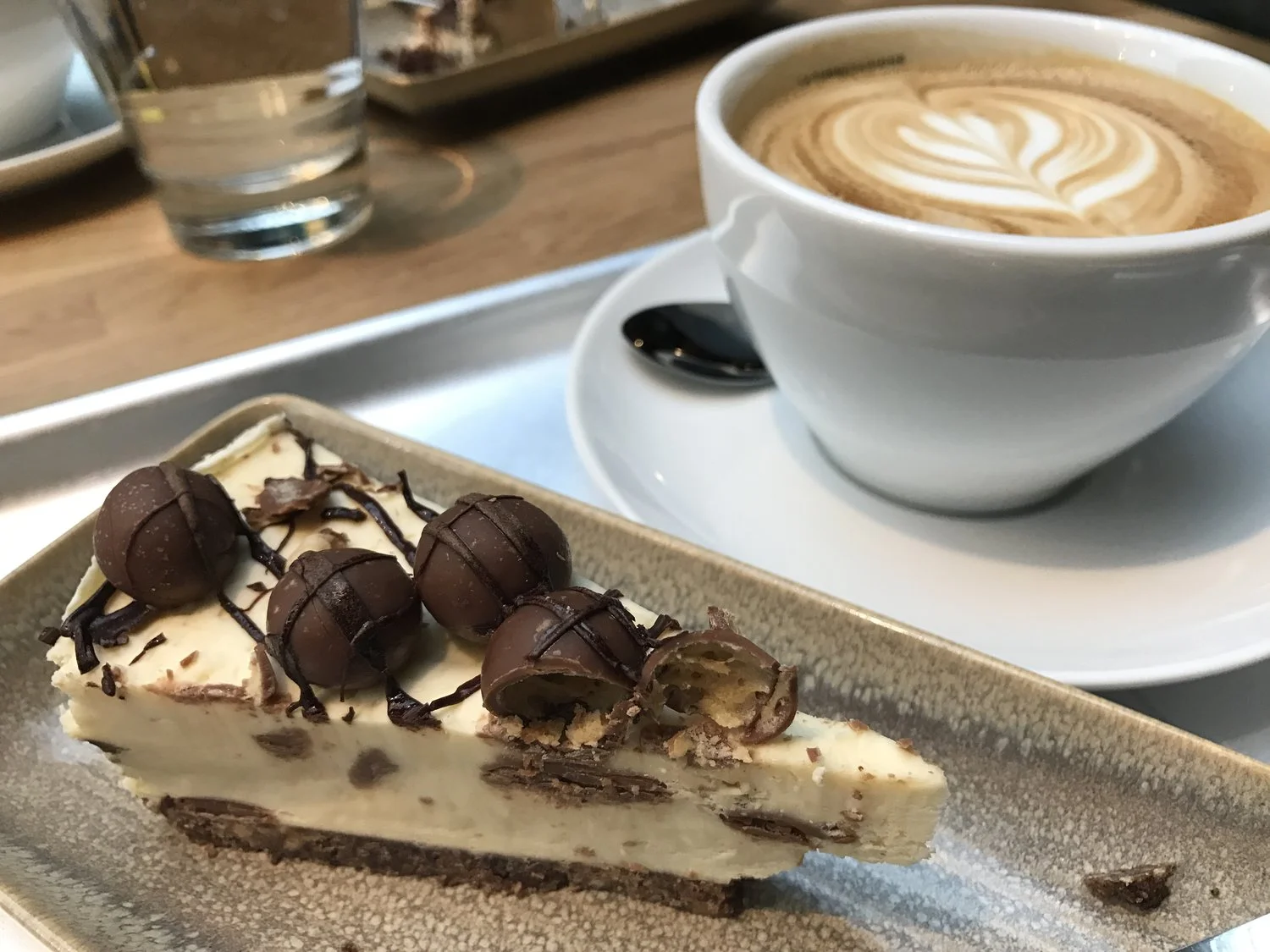 Tunnesyöminen - tunne syöminen