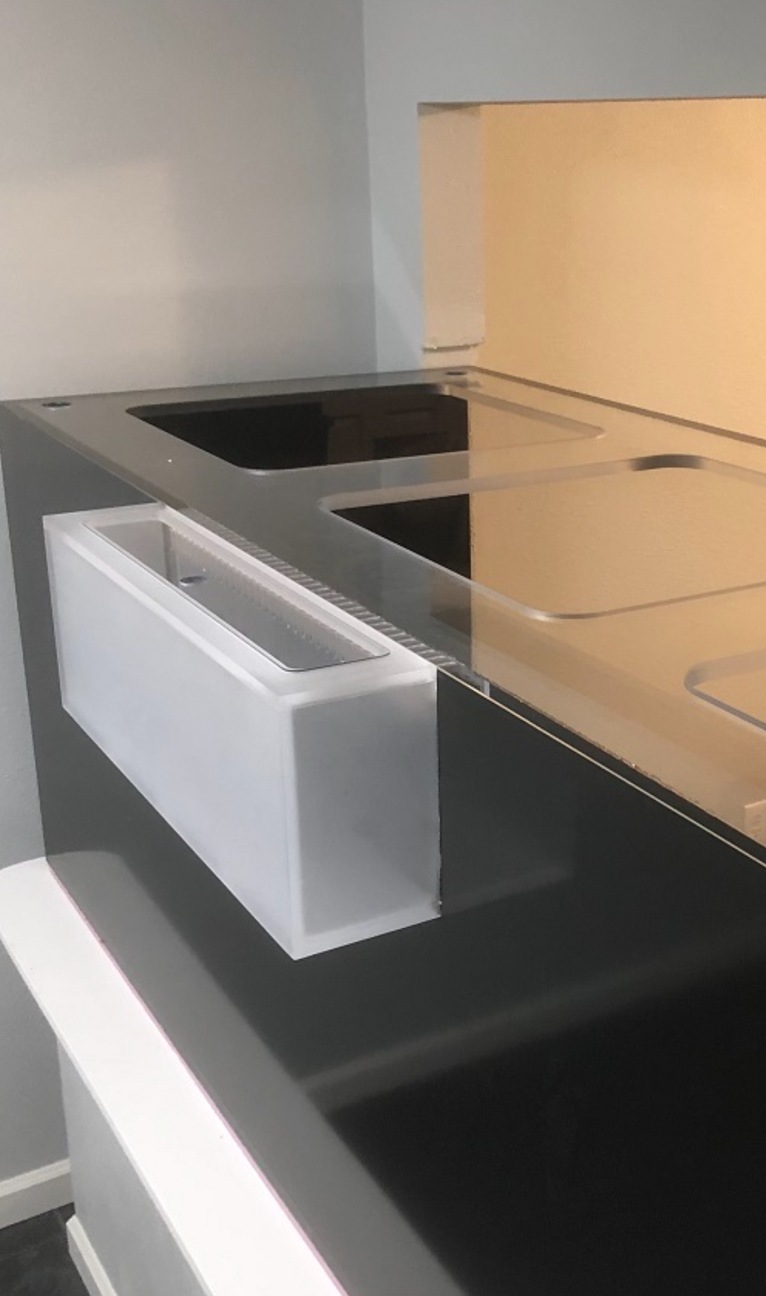 external overflow box