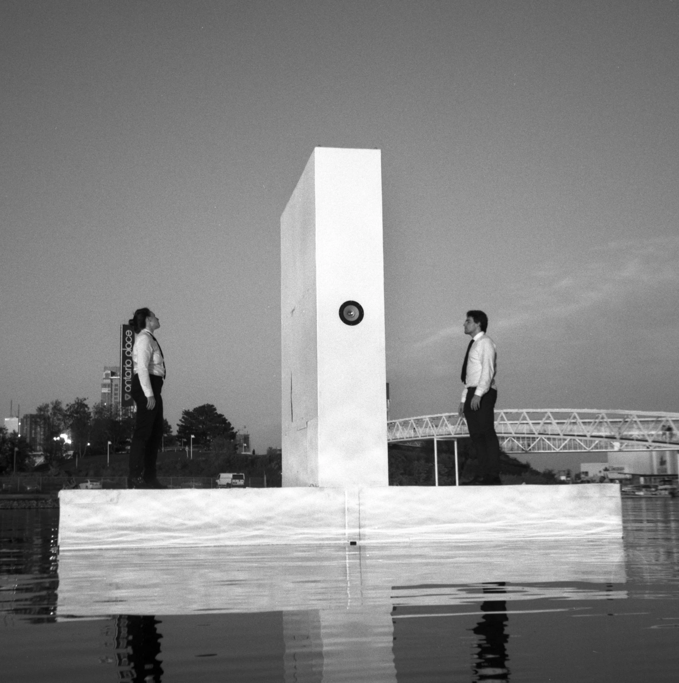 Alex Beriault: Paralleled (2016). Performance. Photo courtesy the artist.