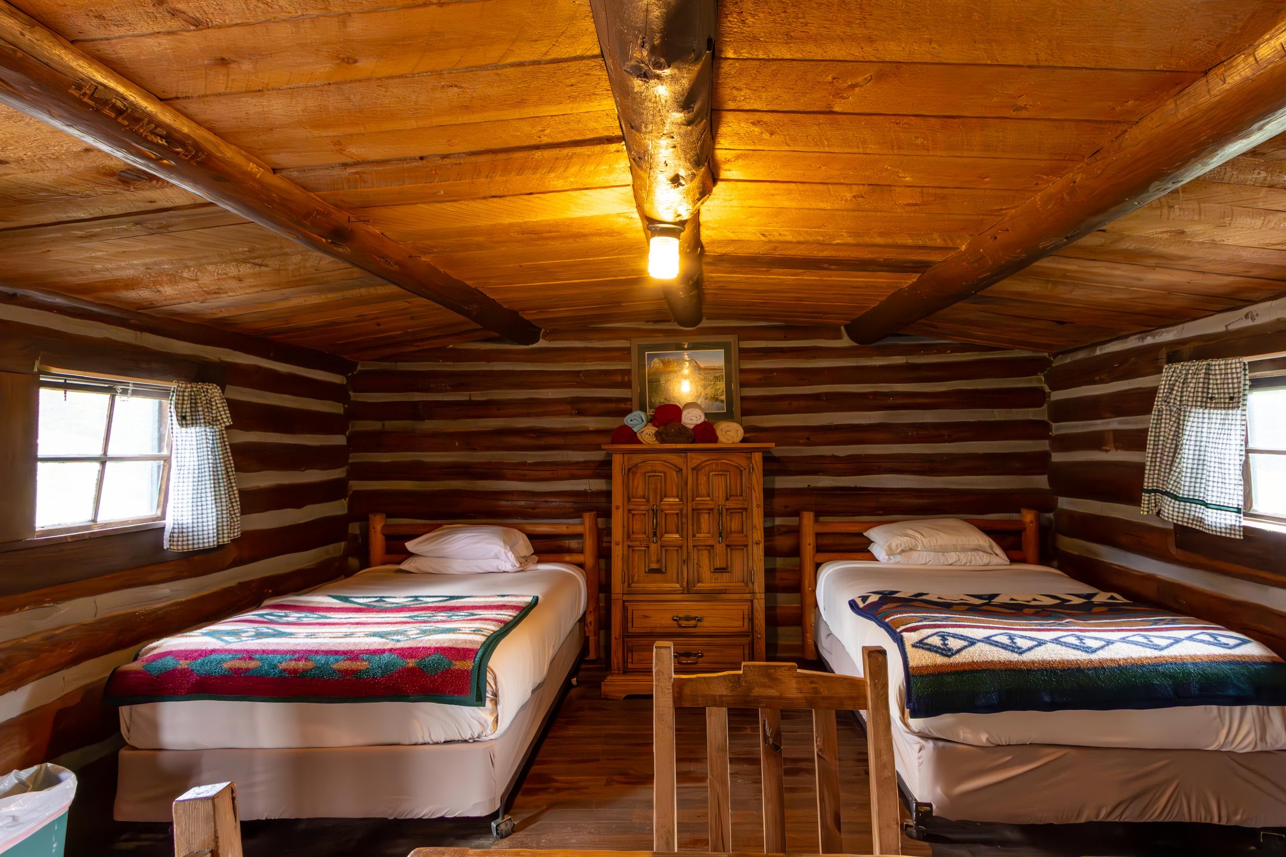 Cabin 10-8.jpg