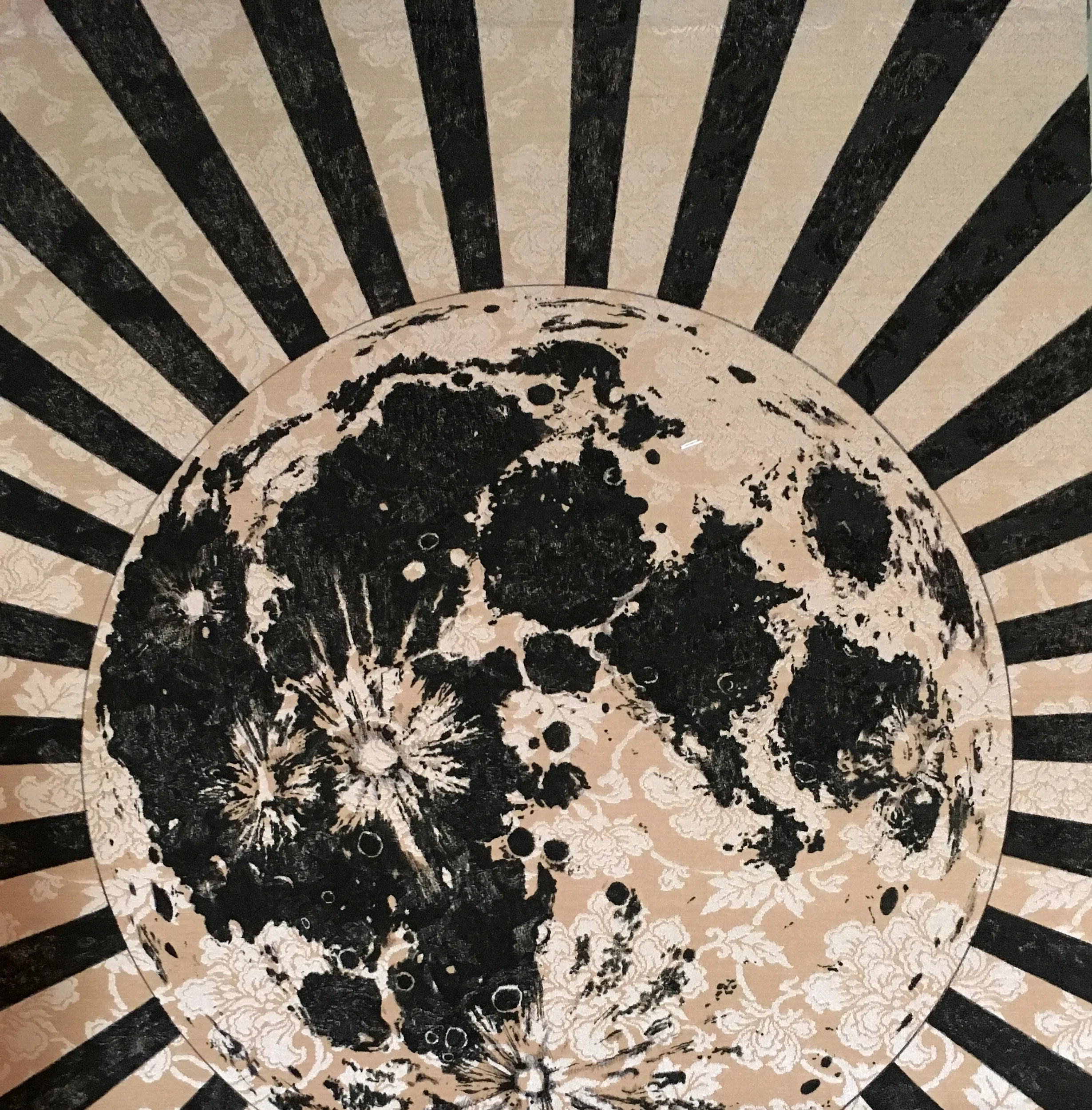 detail-brilliant moon