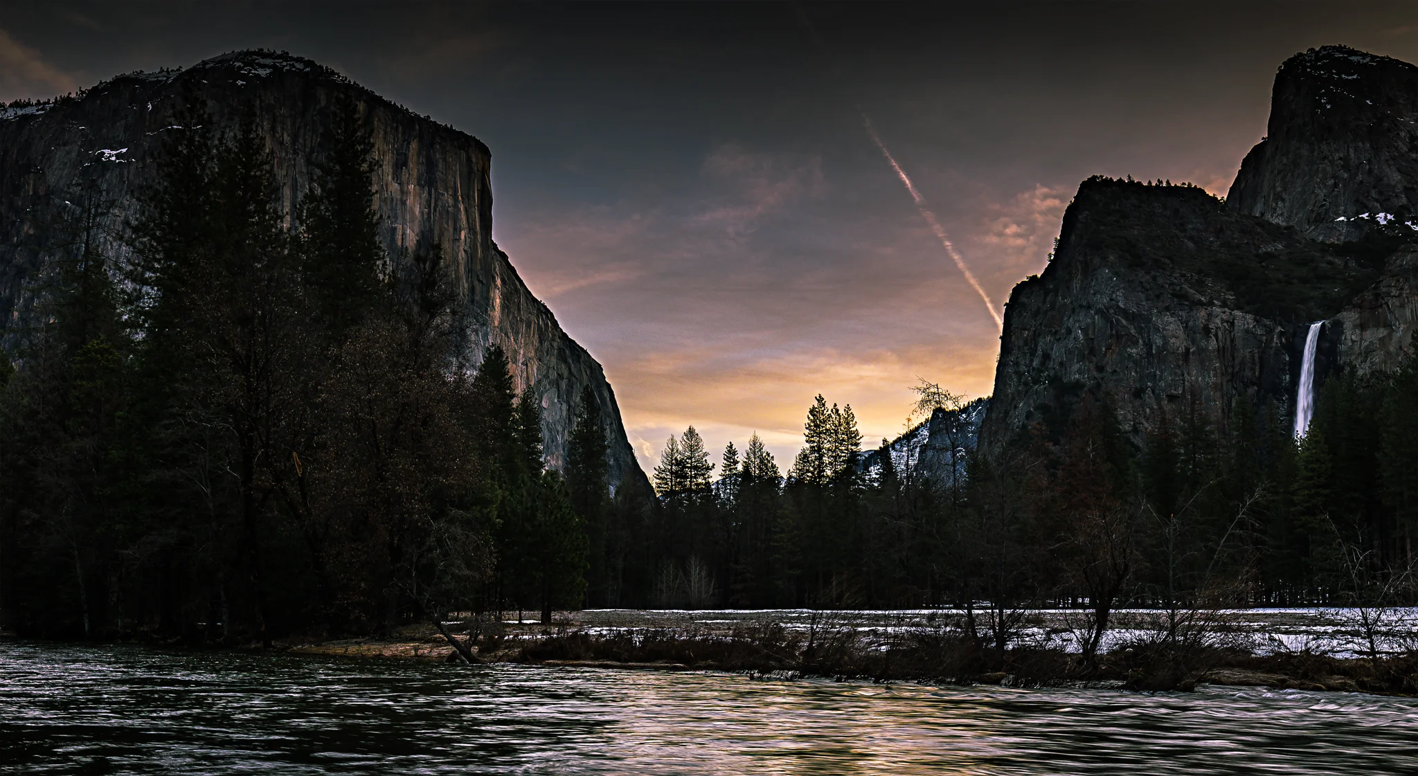 El Capitan from Valley View-1.jpg