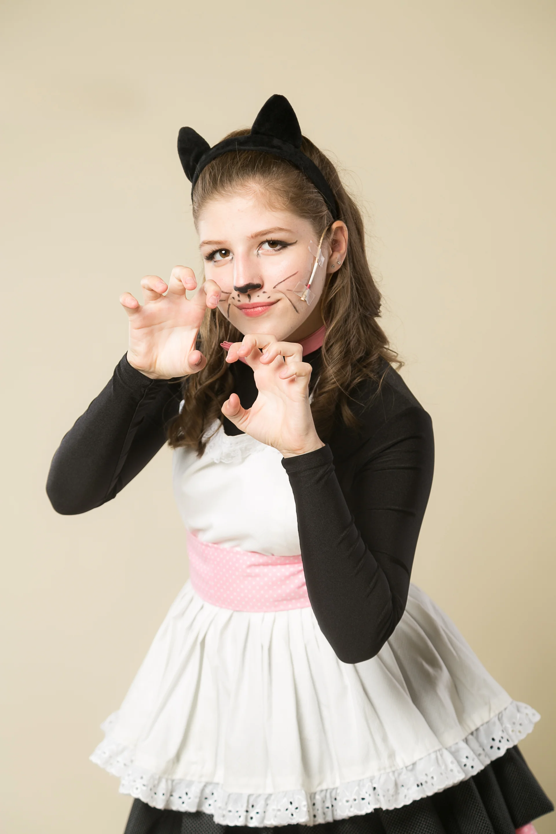 Alice (3 of 204)-ZF-2632-89042-1-001-007.jpg
